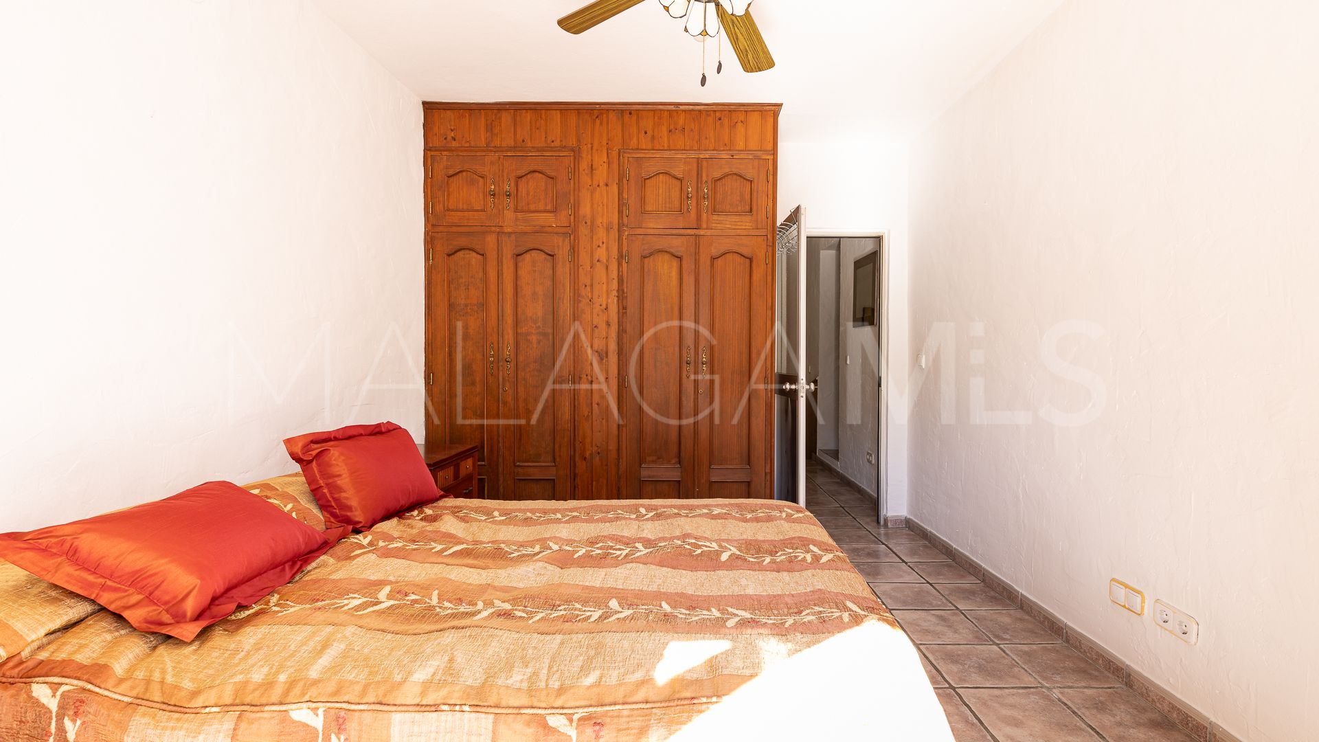 Casa for sale with 5 bedrooms in Alh. Grande Centro