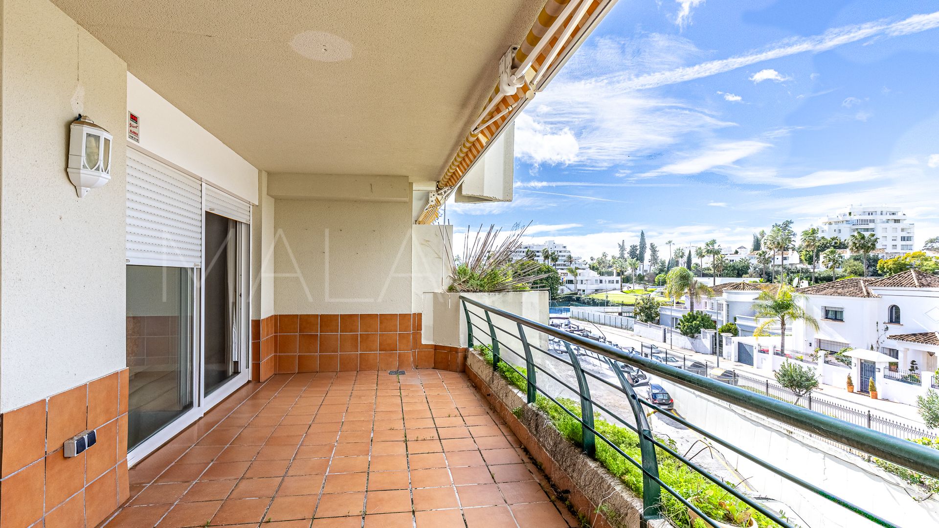 Lägenhet for sale in Guadalmina Alta