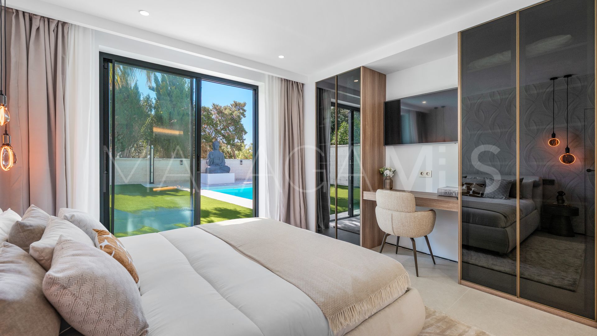 Villa with 4 bedrooms for sale in Marbesa
