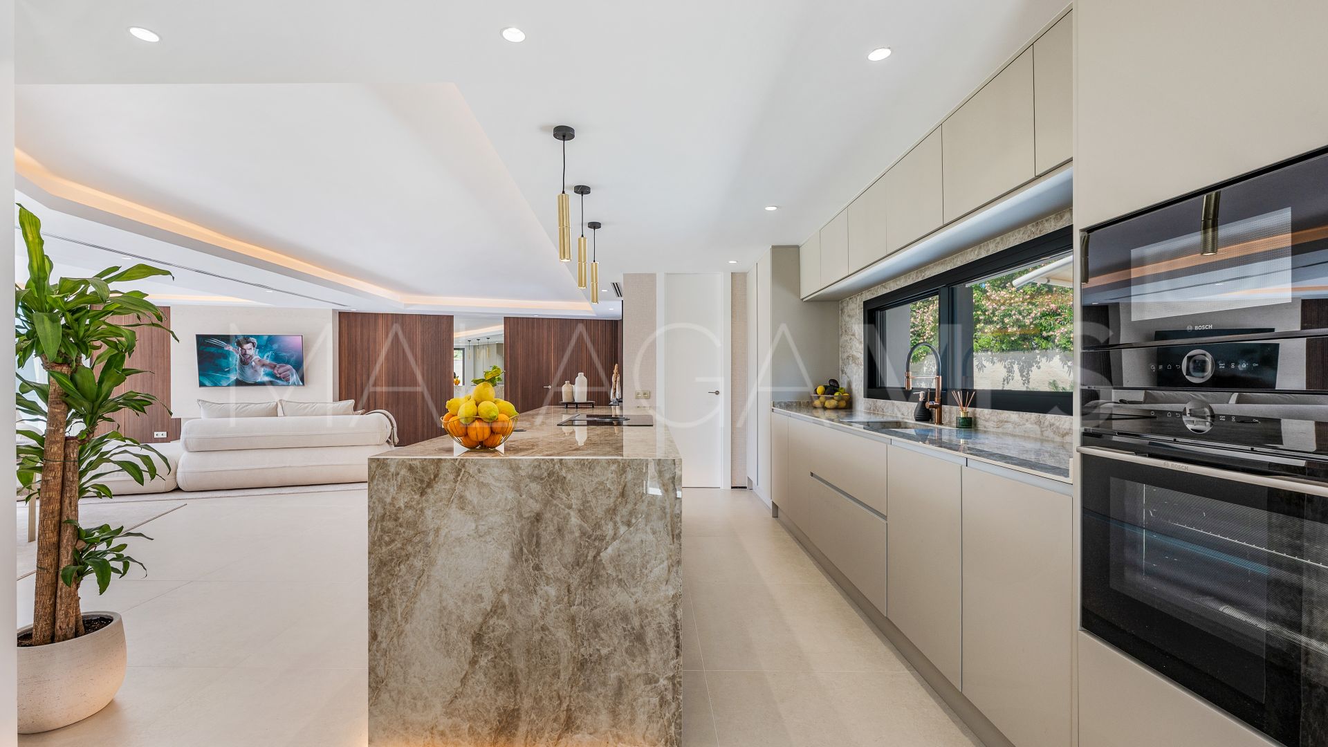 Villa with 4 bedrooms for sale in Marbesa