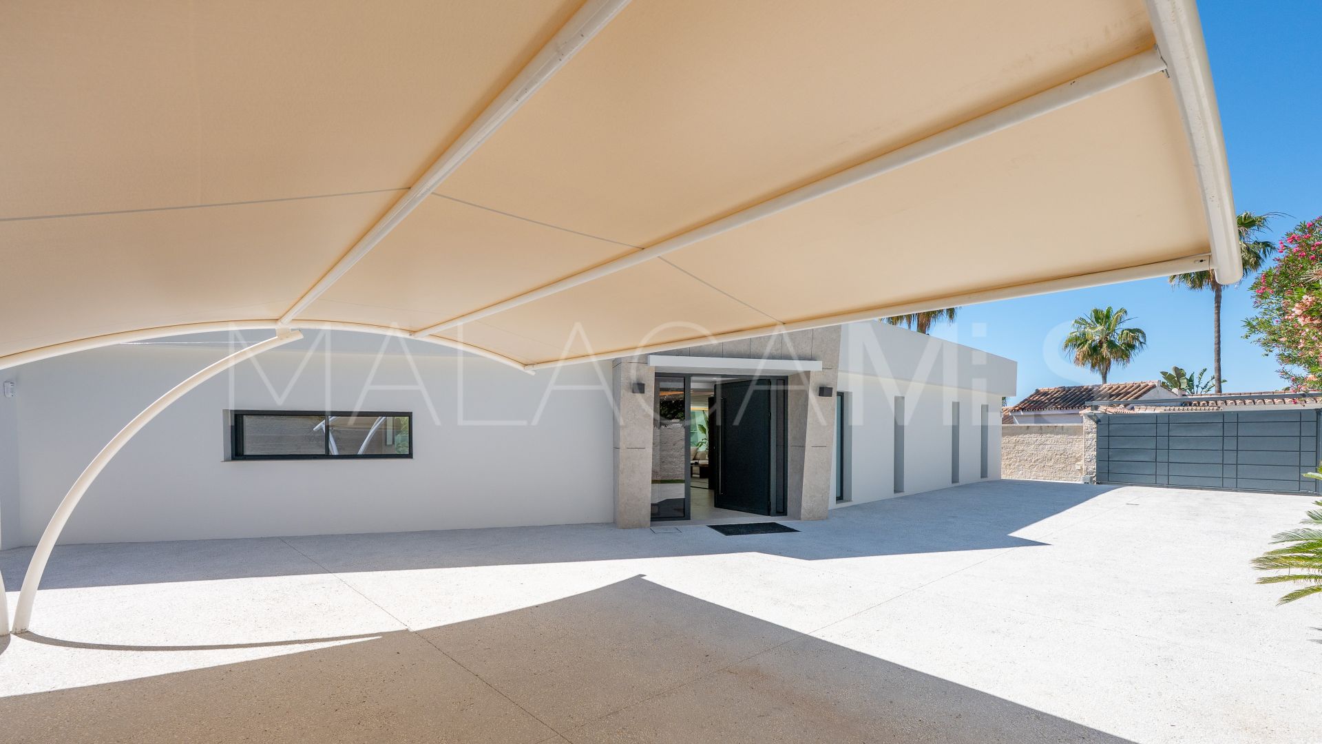 Villa with 4 bedrooms for sale in Marbesa