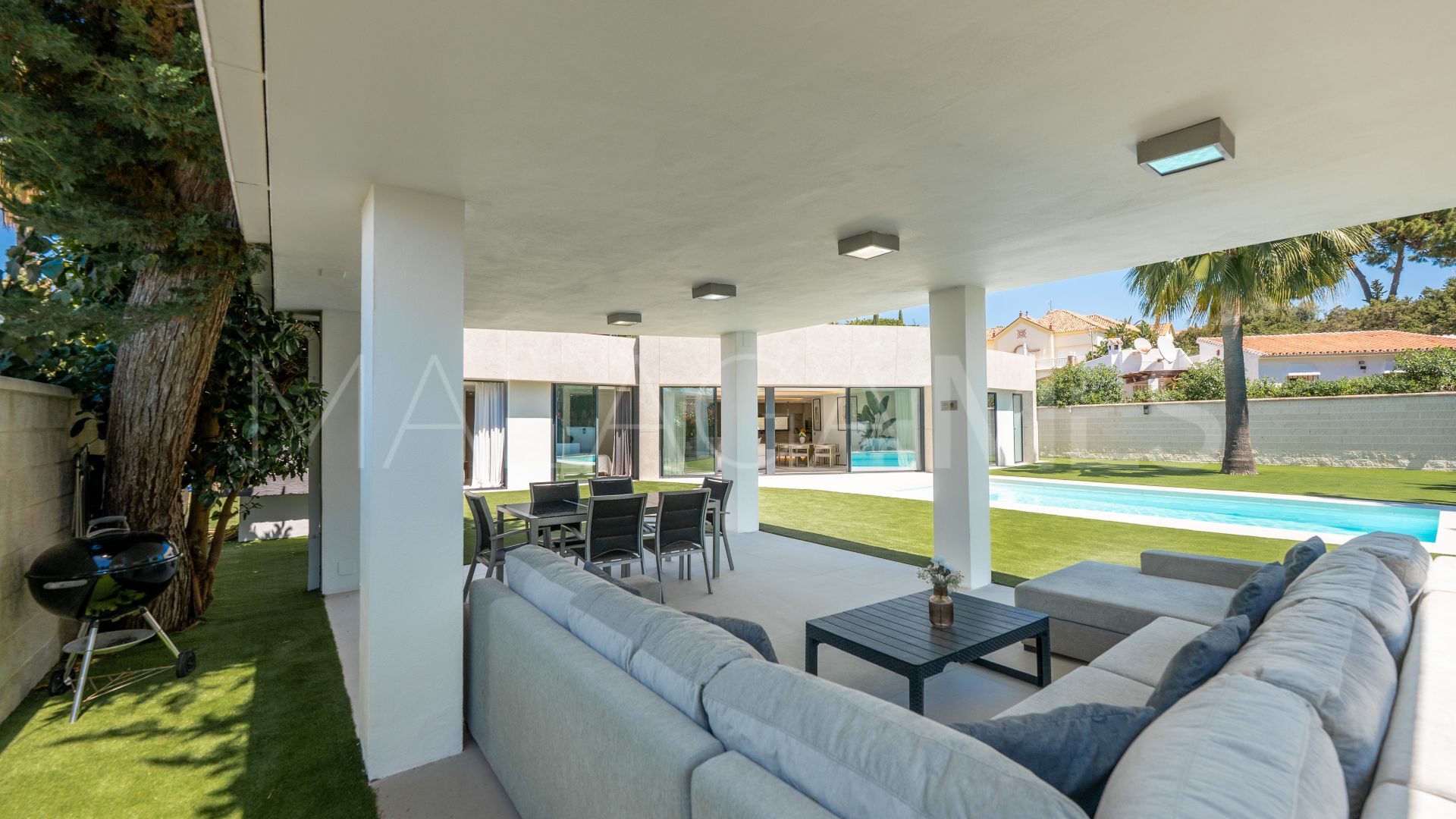 Villa with 4 bedrooms for sale in Marbesa