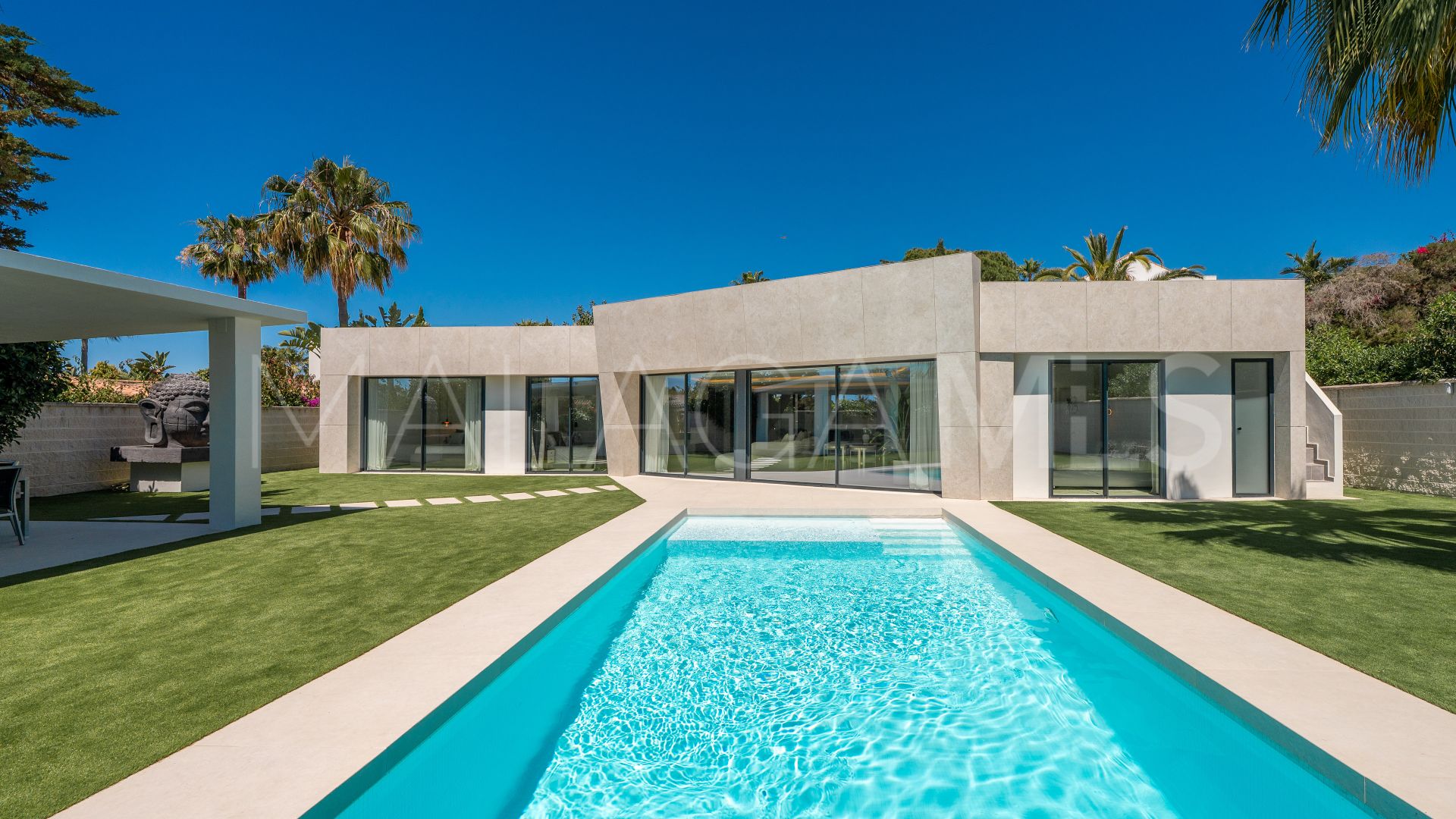 Villa with 4 bedrooms for sale in Marbesa