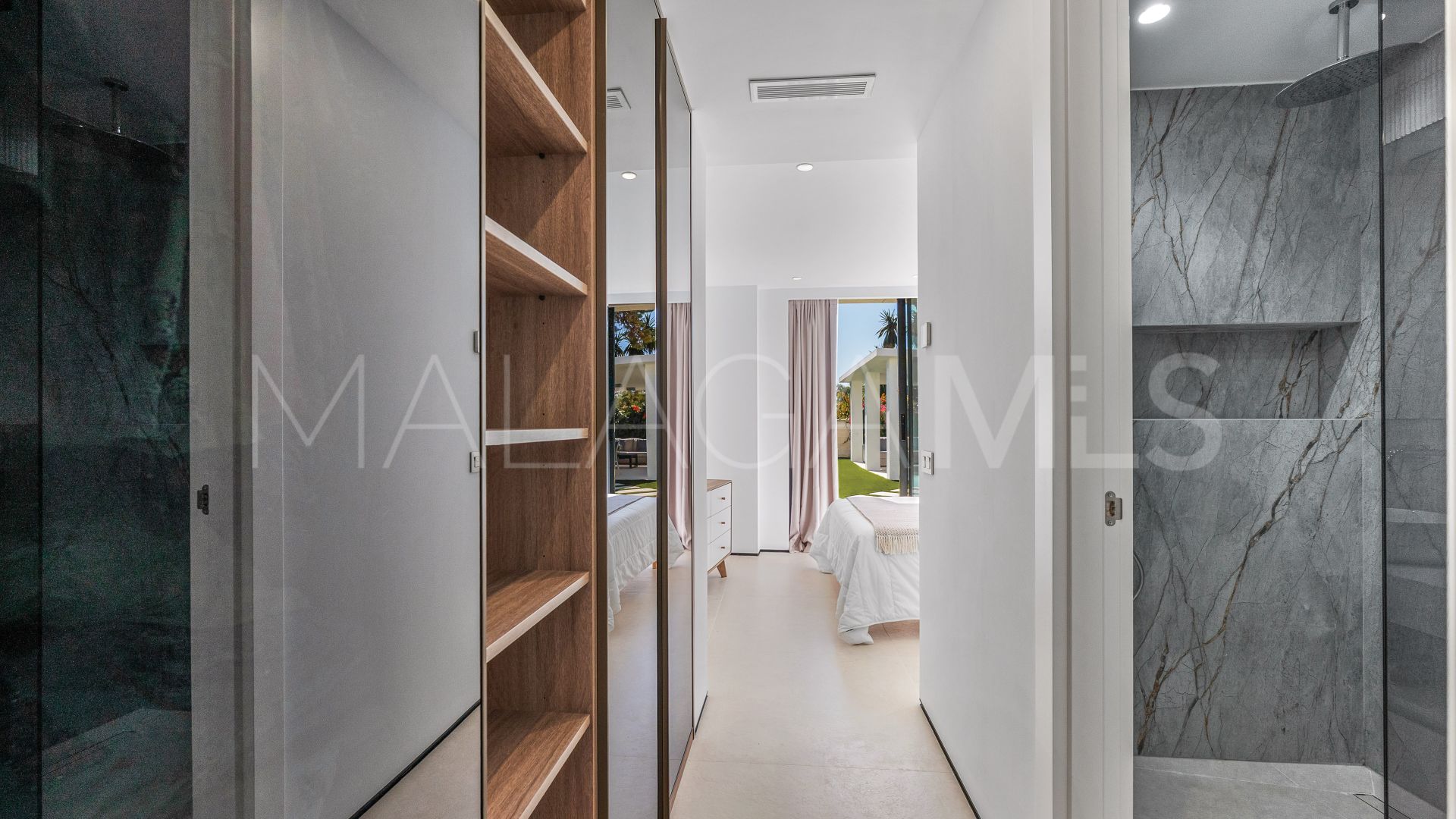 Villa with 4 bedrooms for sale in Marbesa