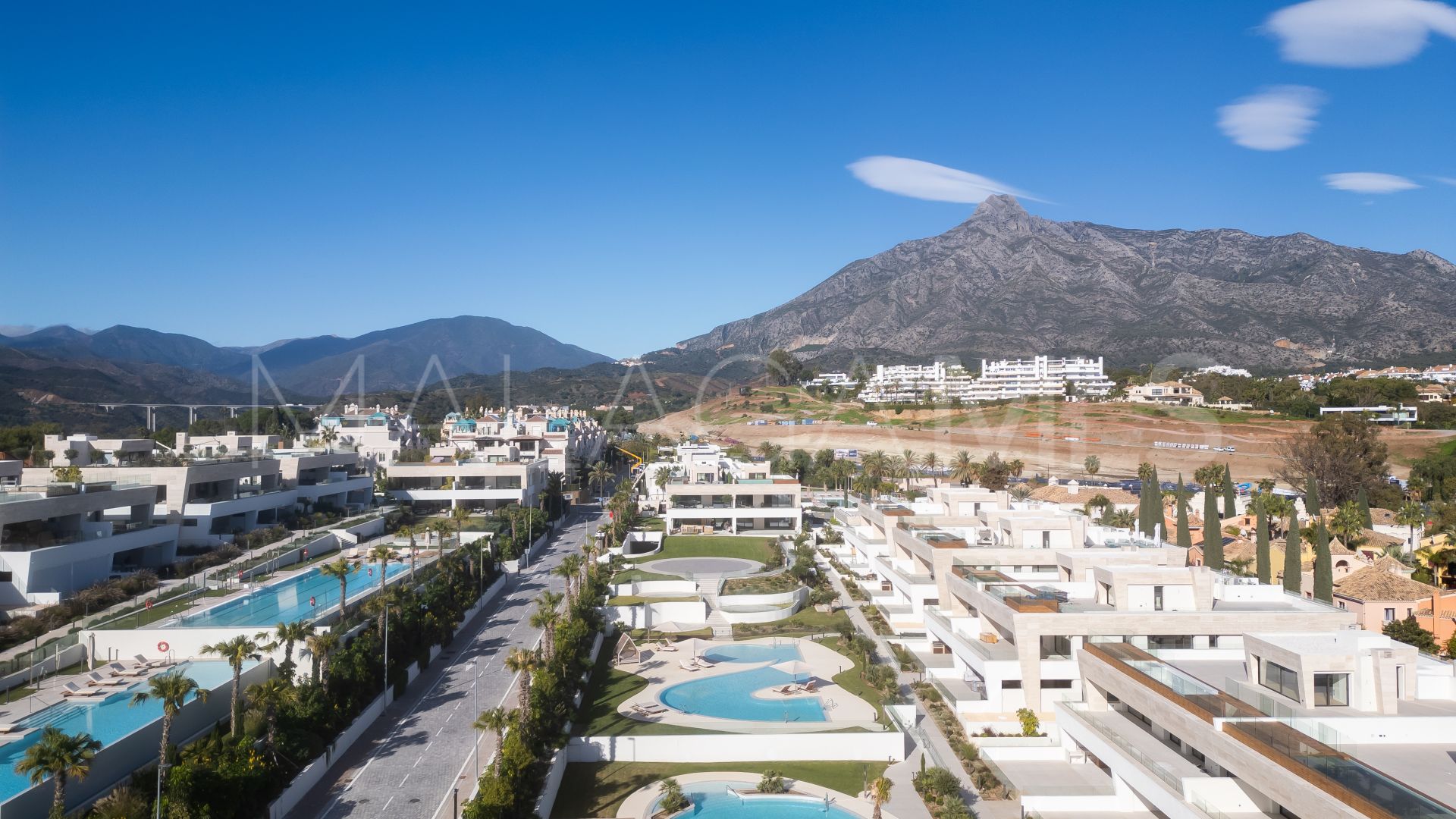 Duplex penthouse for sale in Epic Marbella