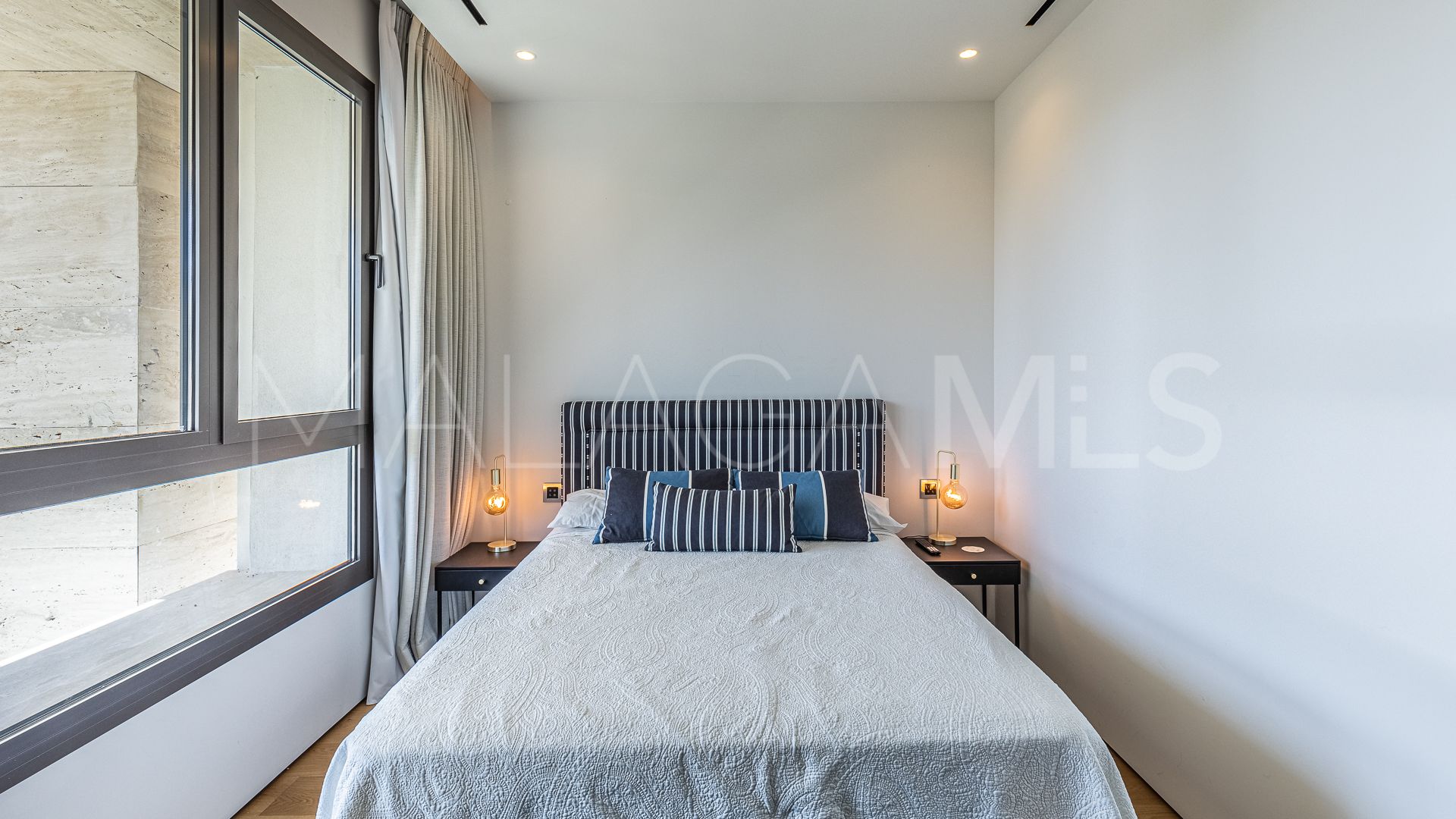 Buy atico duplex in Epic Marbella with 5 bedrooms