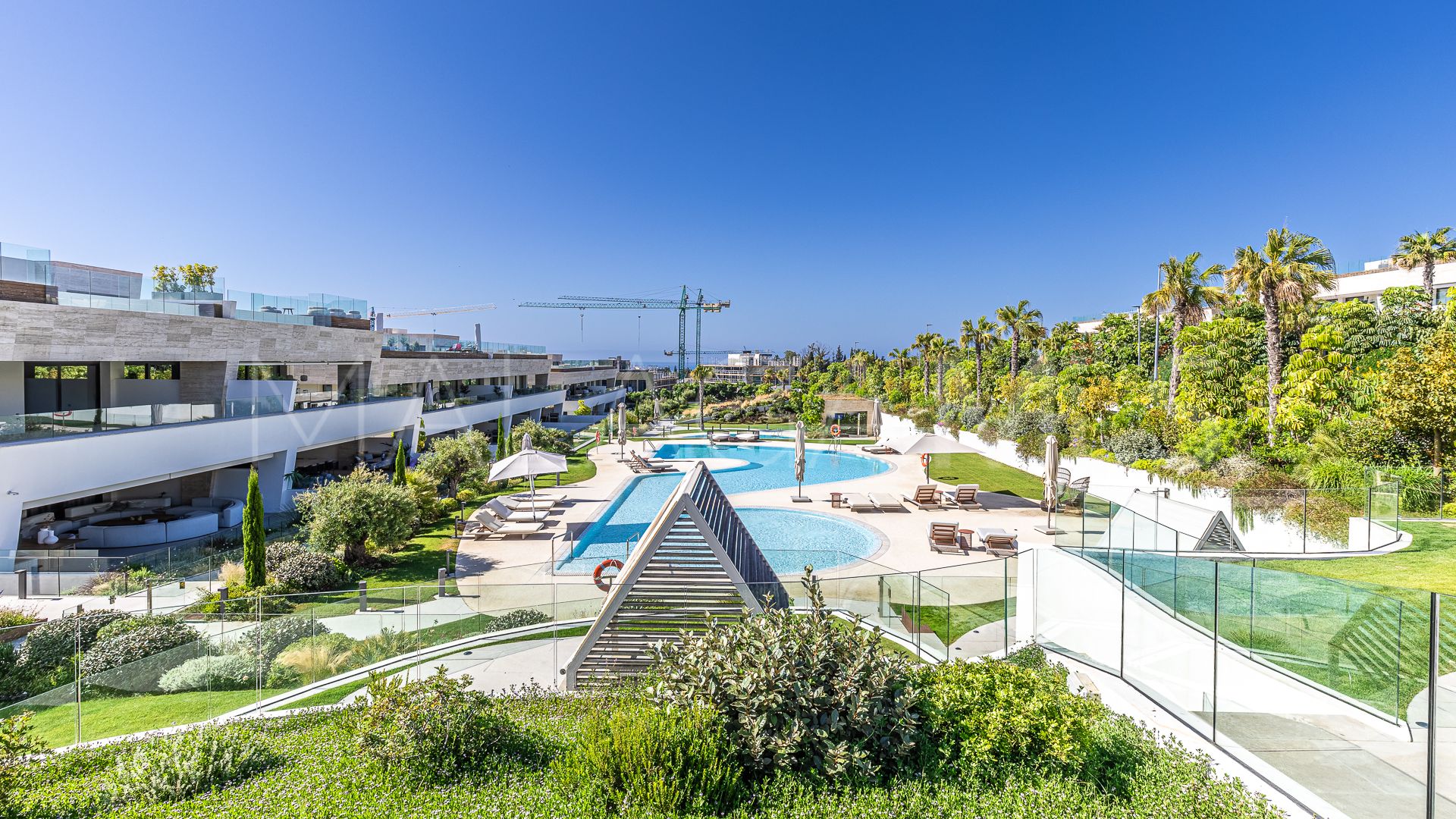 Duplex penthouse for sale in Epic Marbella