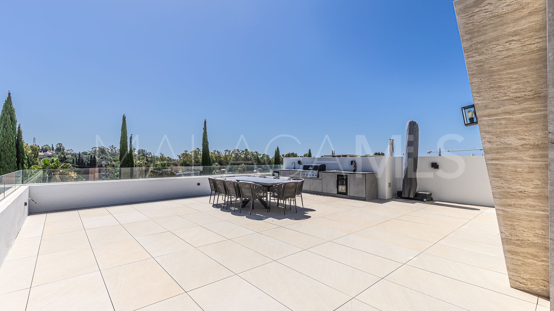 Duplex penthouse for sale in Epic Marbella