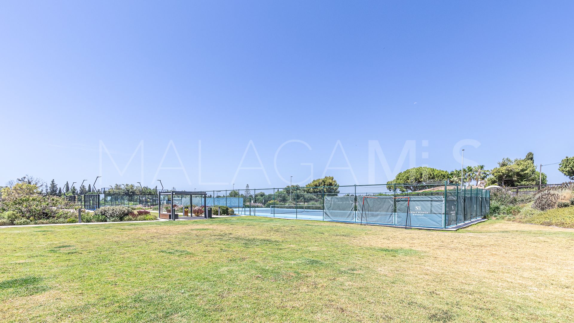 Buy atico duplex in Epic Marbella with 5 bedrooms