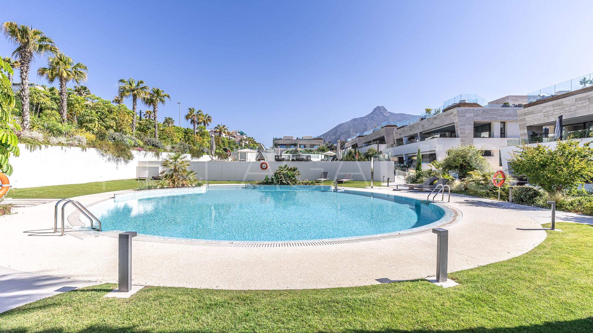 Buy atico duplex in Epic Marbella with 5 bedrooms