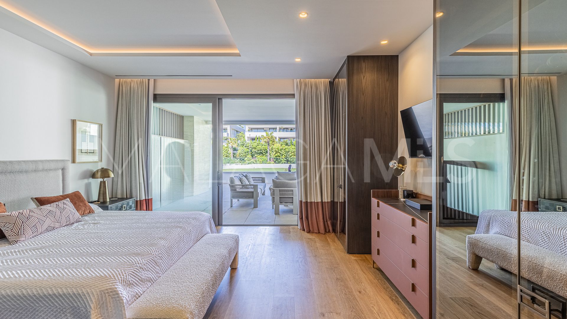 Buy atico duplex in Epic Marbella with 5 bedrooms