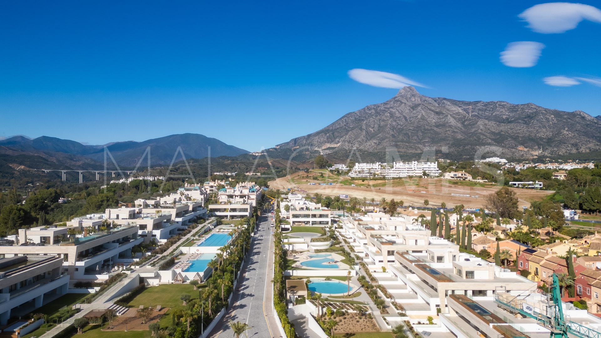 Duplex penthouse for sale in Epic Marbella