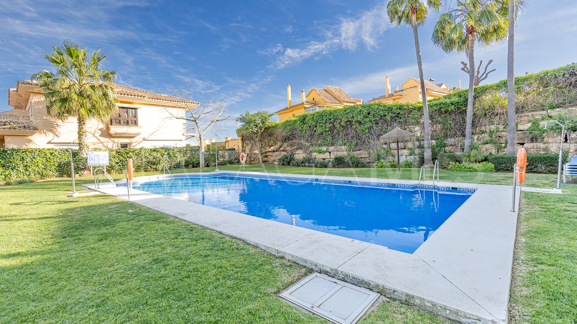 Parvilla for sale in Riviera del Sol