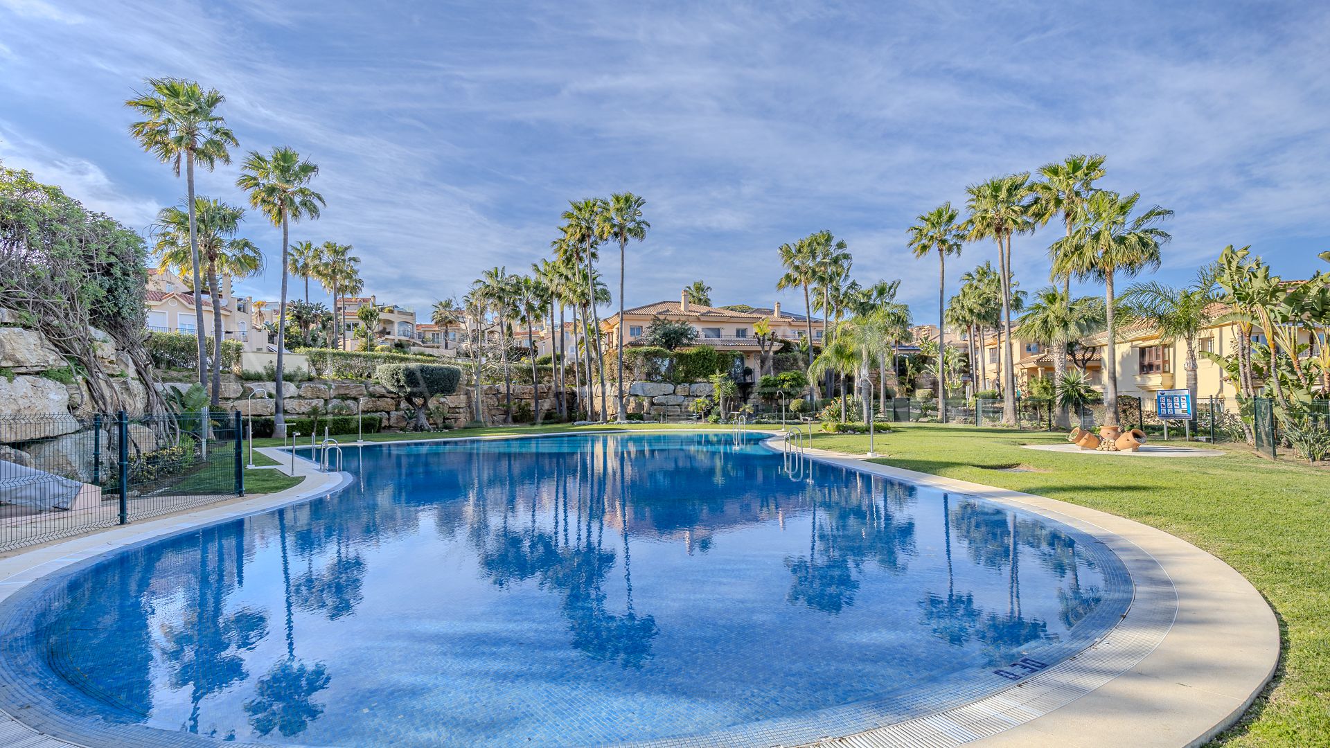 Parvilla for sale in Riviera del Sol