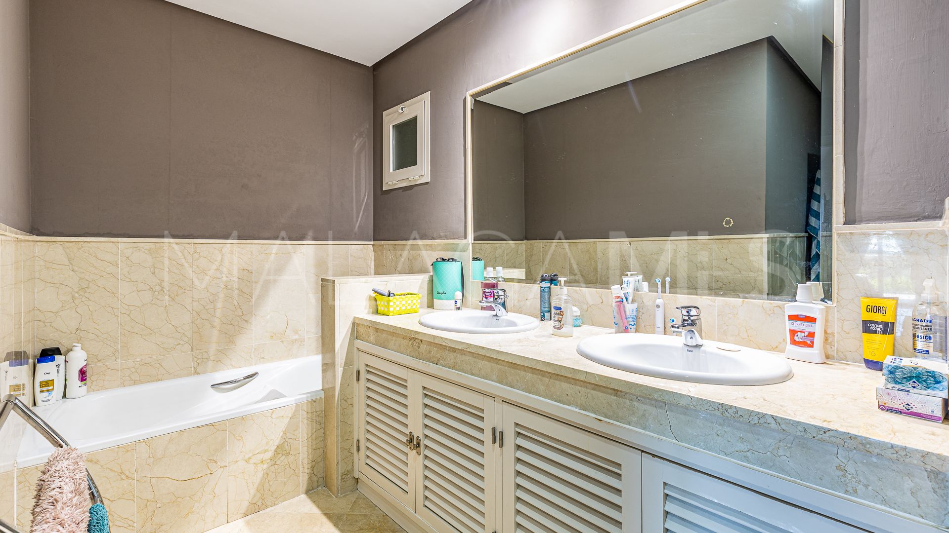 Wohnung for sale in Ojen