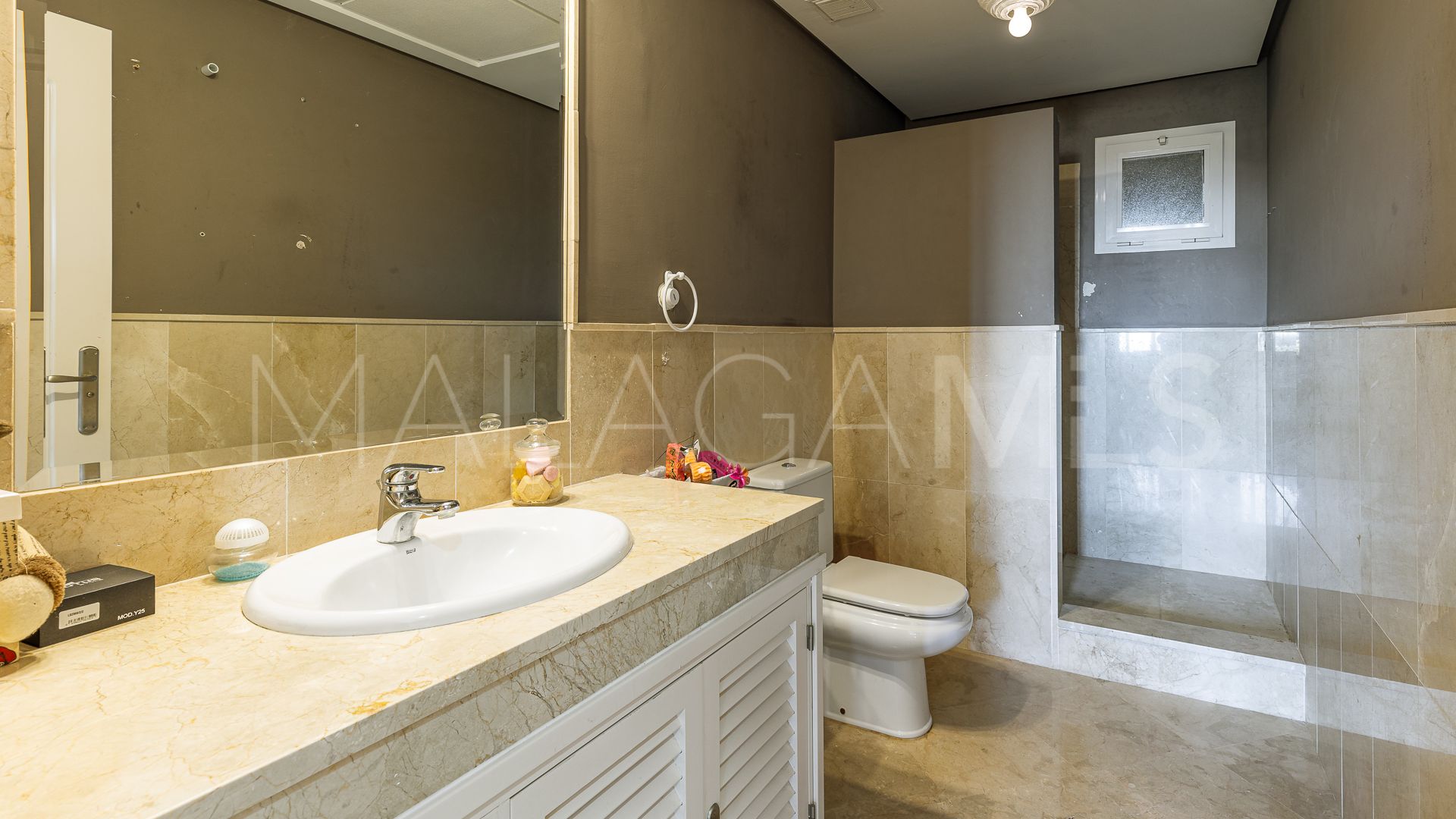 Wohnung for sale in Ojen