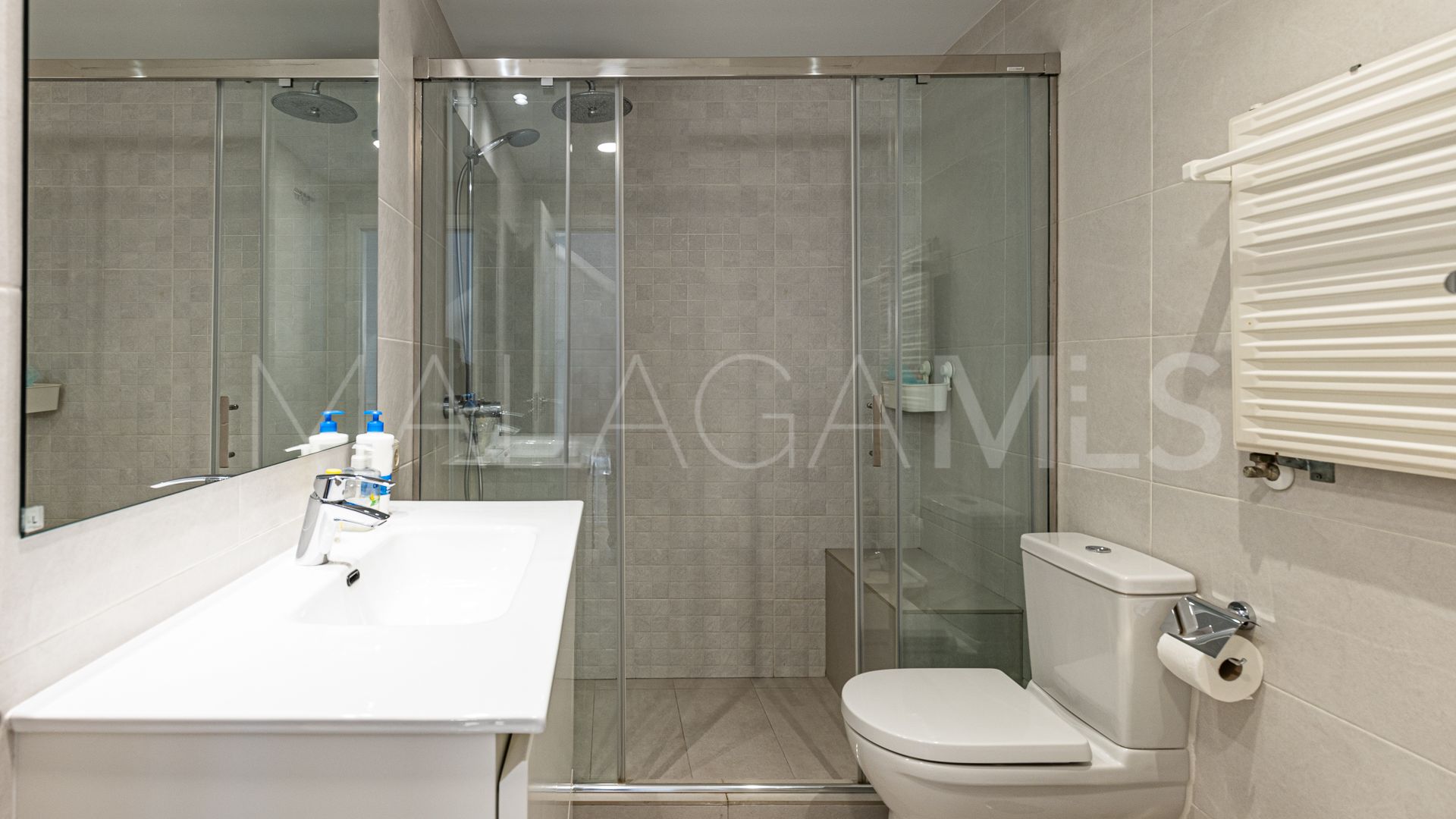 Radhus for sale in Jardines de Doña Maria