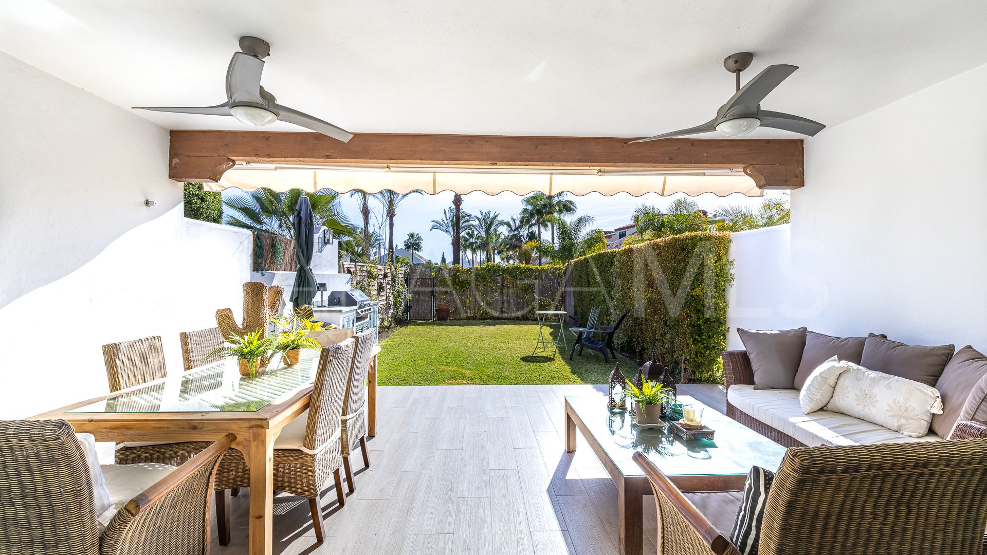 Radhus for sale in Jardines de Doña Maria