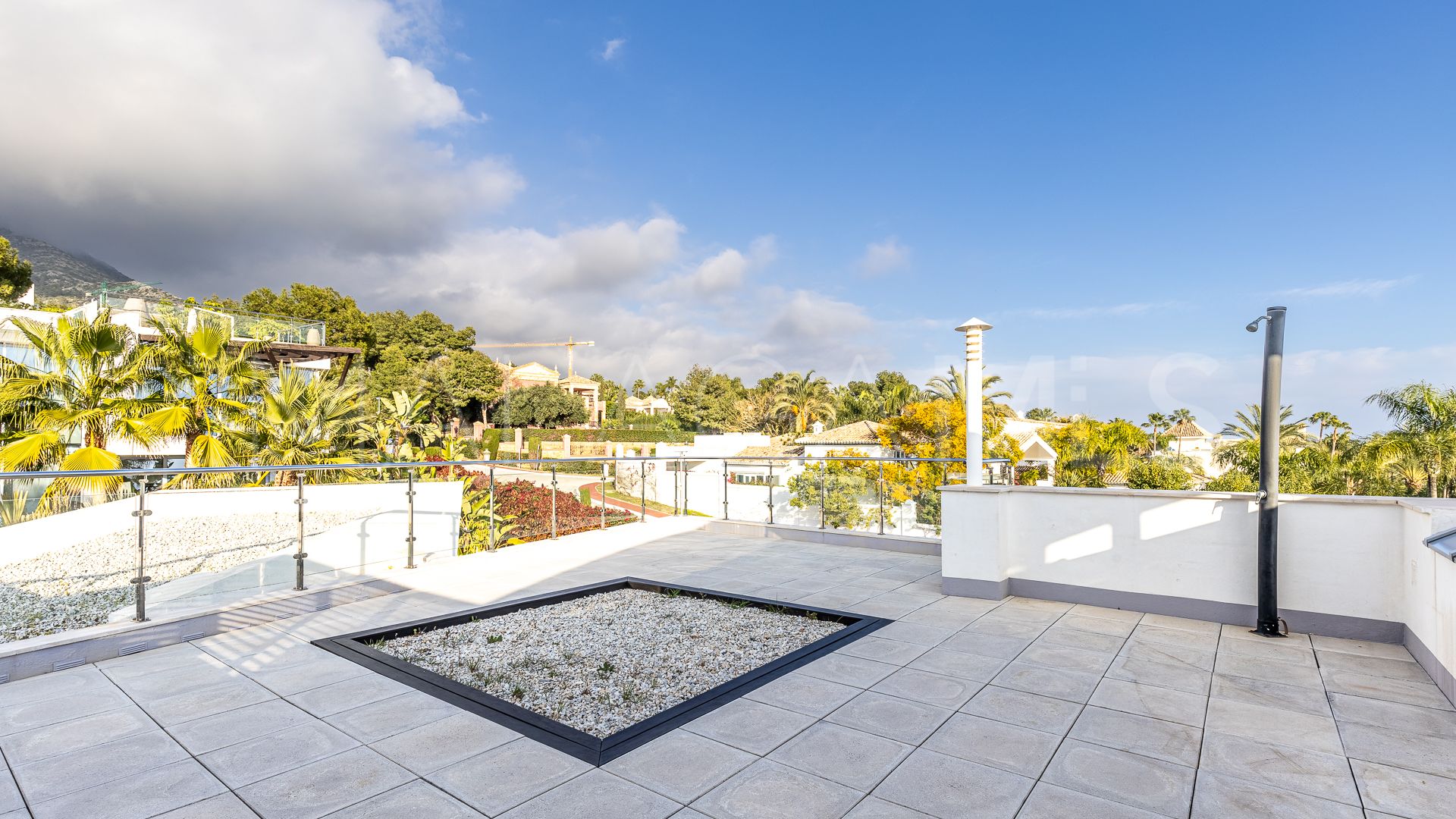 Maison jumelée for sale in Meisho Hills