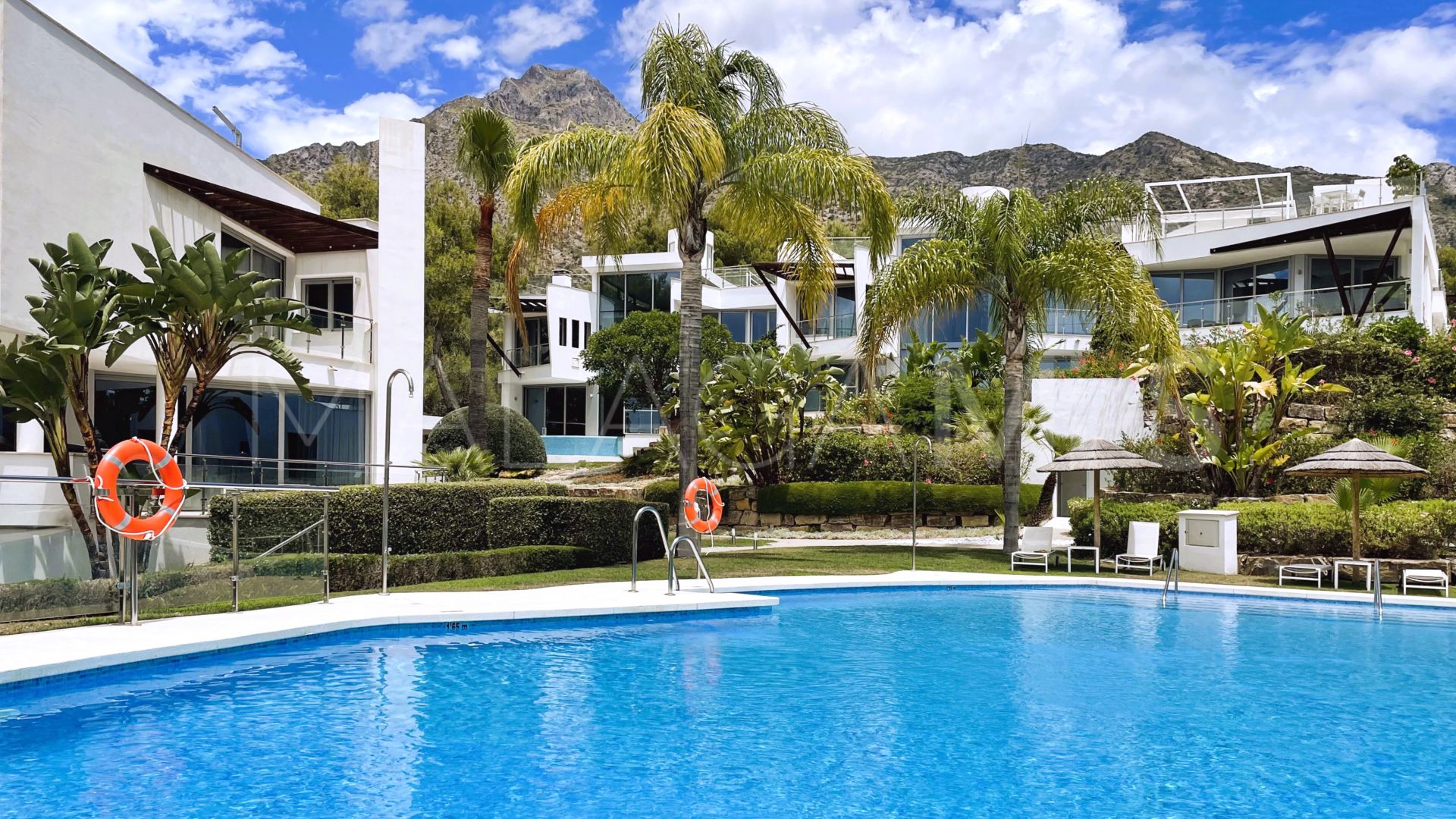 Maison jumelée for sale in Meisho Hills
