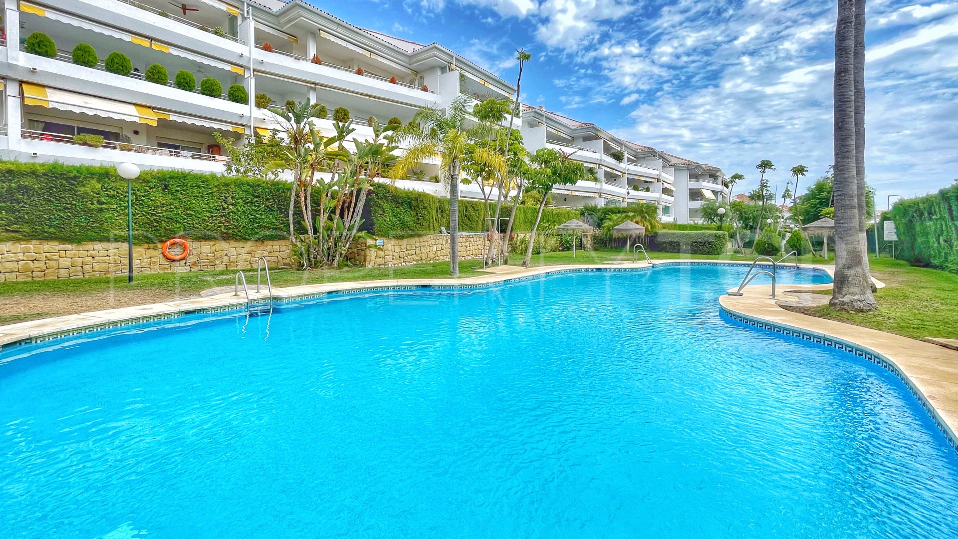 Guadalmina Baja apartment for sale