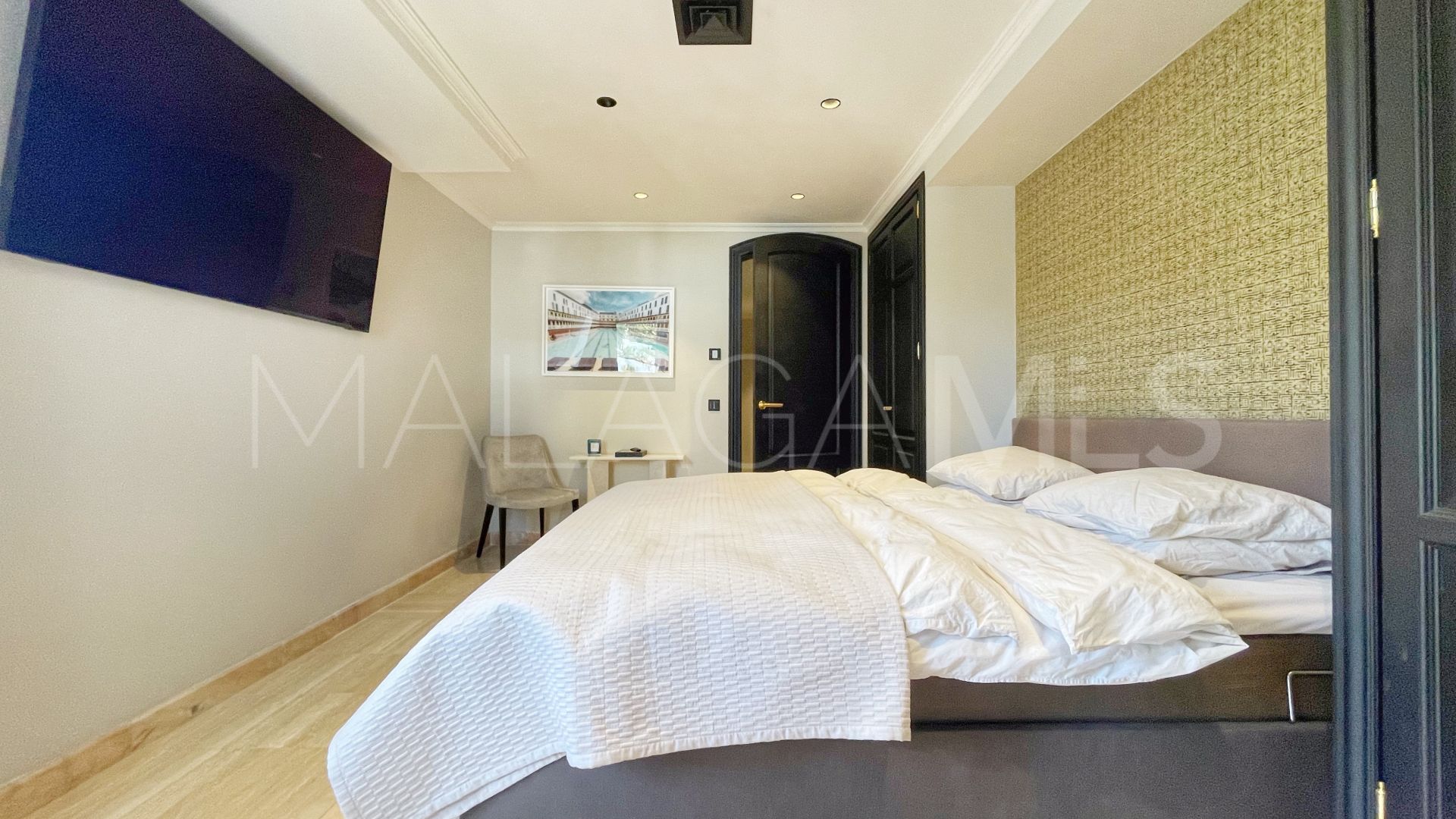 Duplex penthouse for sale in Monte Paraiso Country Club