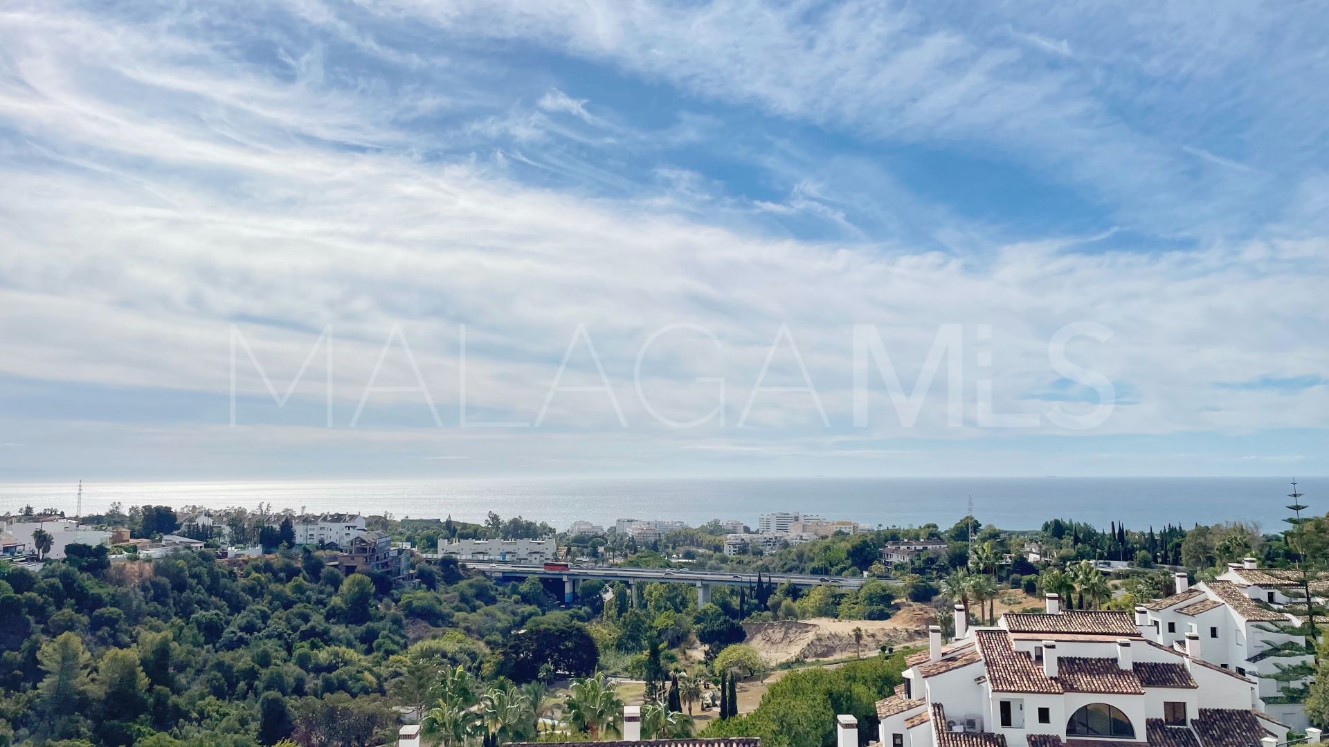 Duplex penthouse for sale in Monte Paraiso Country Club