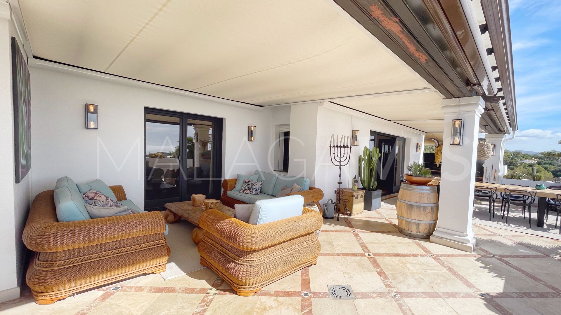 Duplex penthouse for sale in Monte Paraiso Country Club