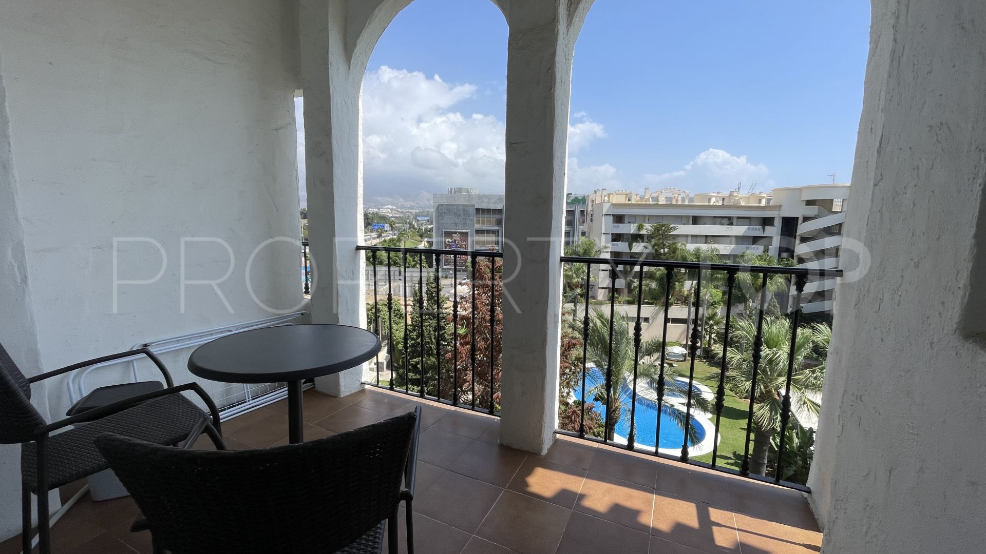 For sale apartment in Marbella - Puerto Banus