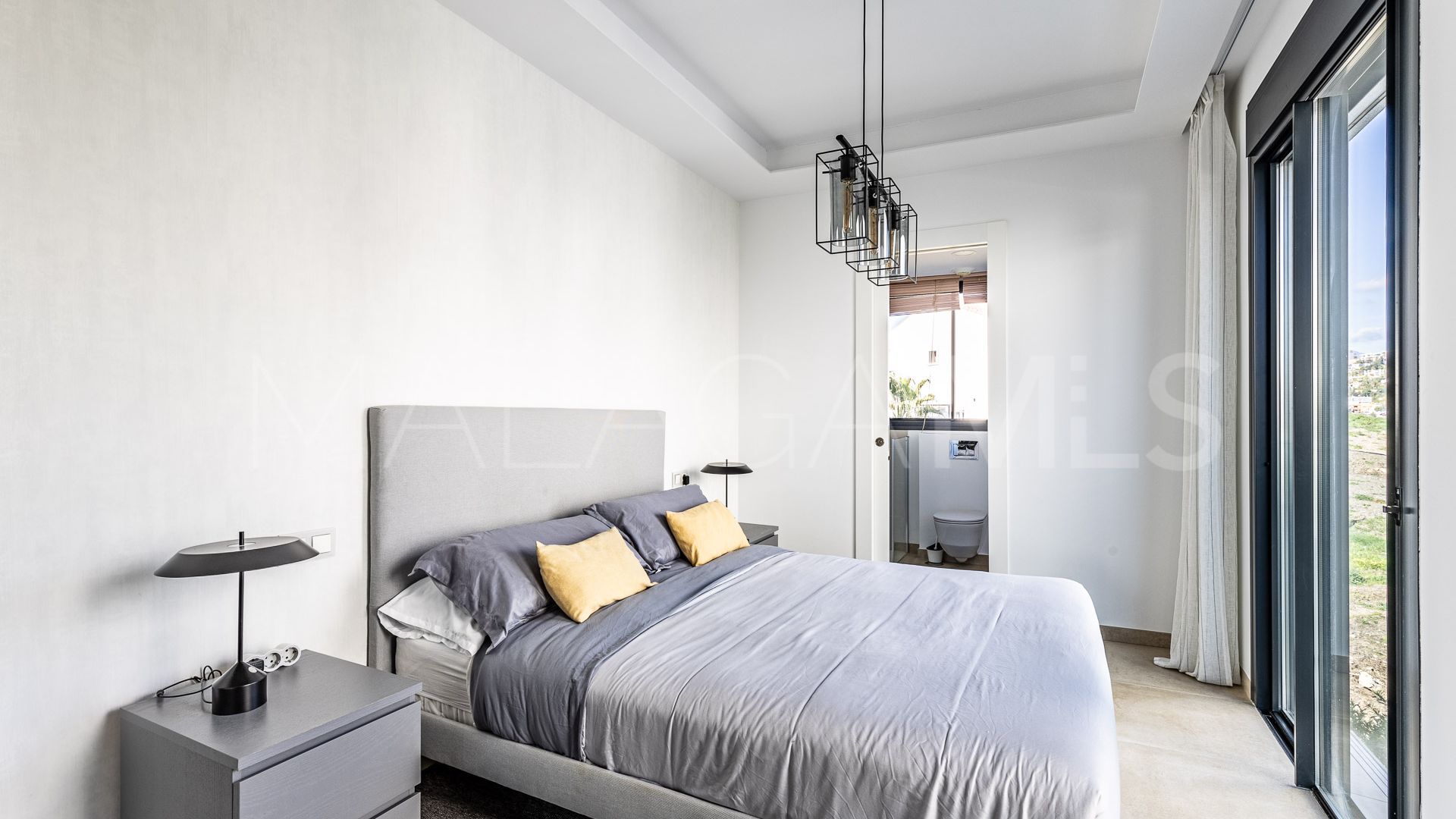 For sale El Campanario Hills 2 bedrooms duplex penthouse