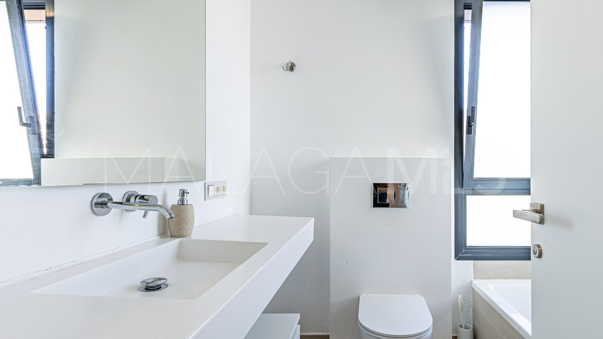 For sale El Campanario Hills 2 bedrooms duplex penthouse