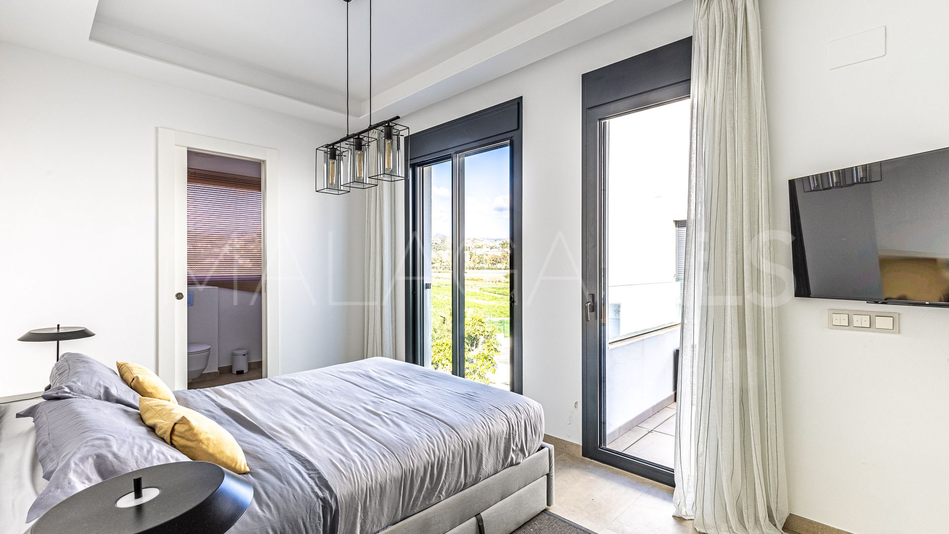 For sale El Campanario Hills 2 bedrooms duplex penthouse