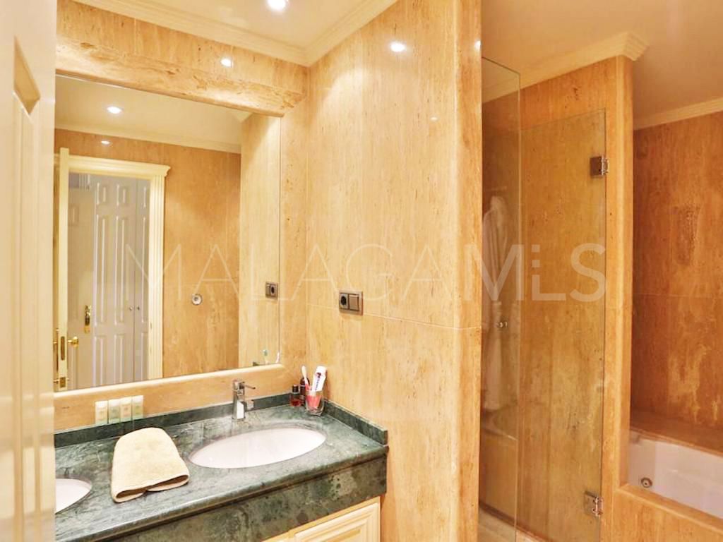 Apartamento planta baja for sale in Condado de Sierra Blanca