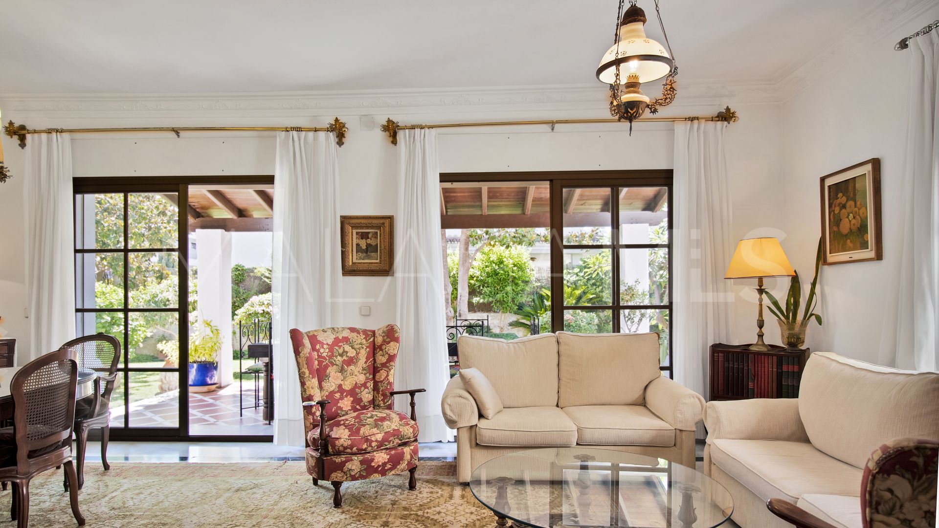 Villa for sale in Cortijo Blanco