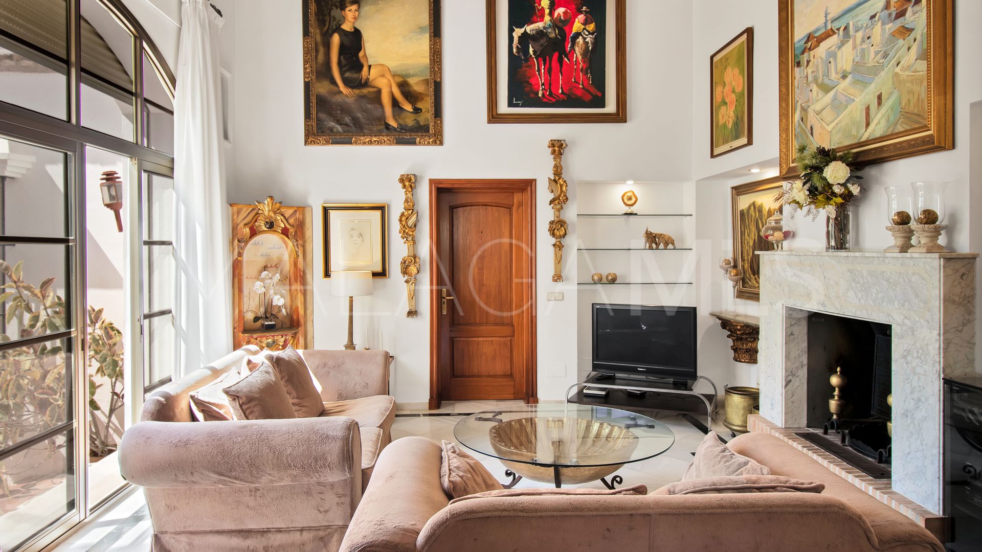 Villa for sale in Cortijo Blanco