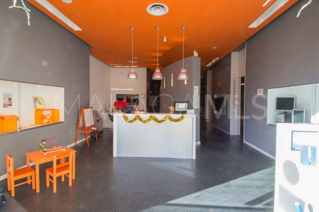 For sale commercial premises in S. Pedro Centro