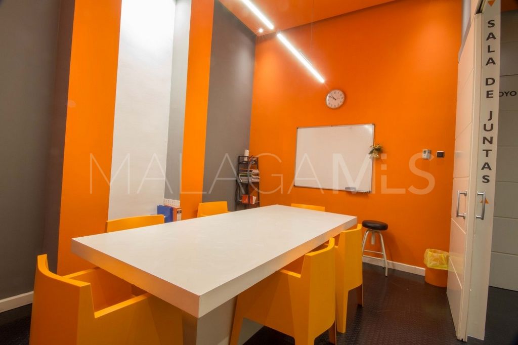 For sale commercial premises in S. Pedro Centro