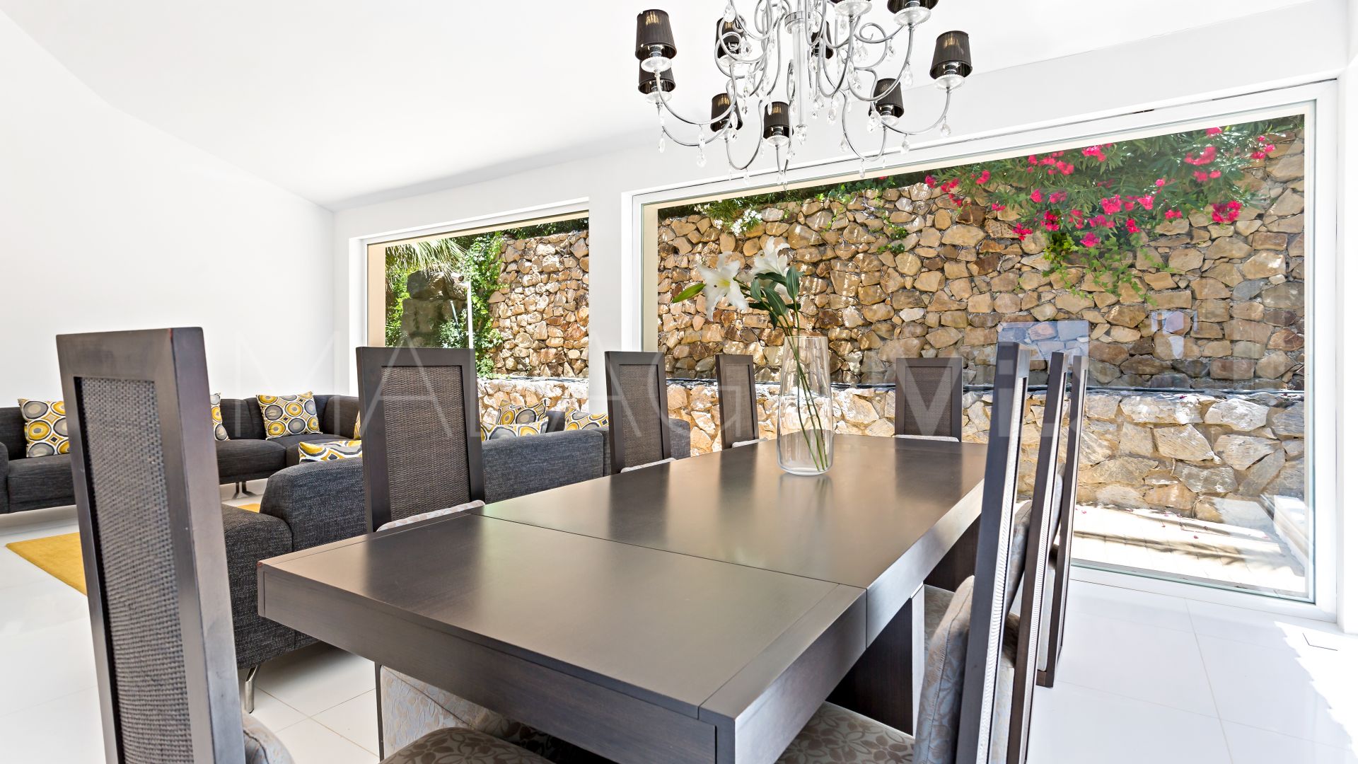 Villa for sale in Hacienda las Chapas