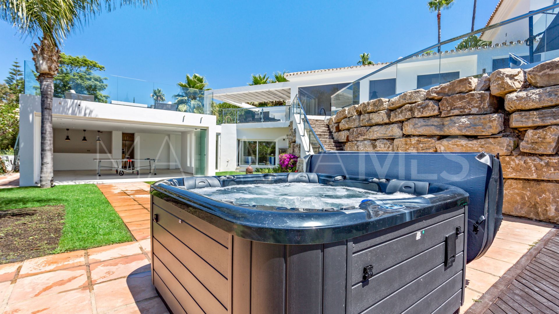 Villa for sale in Hacienda las Chapas