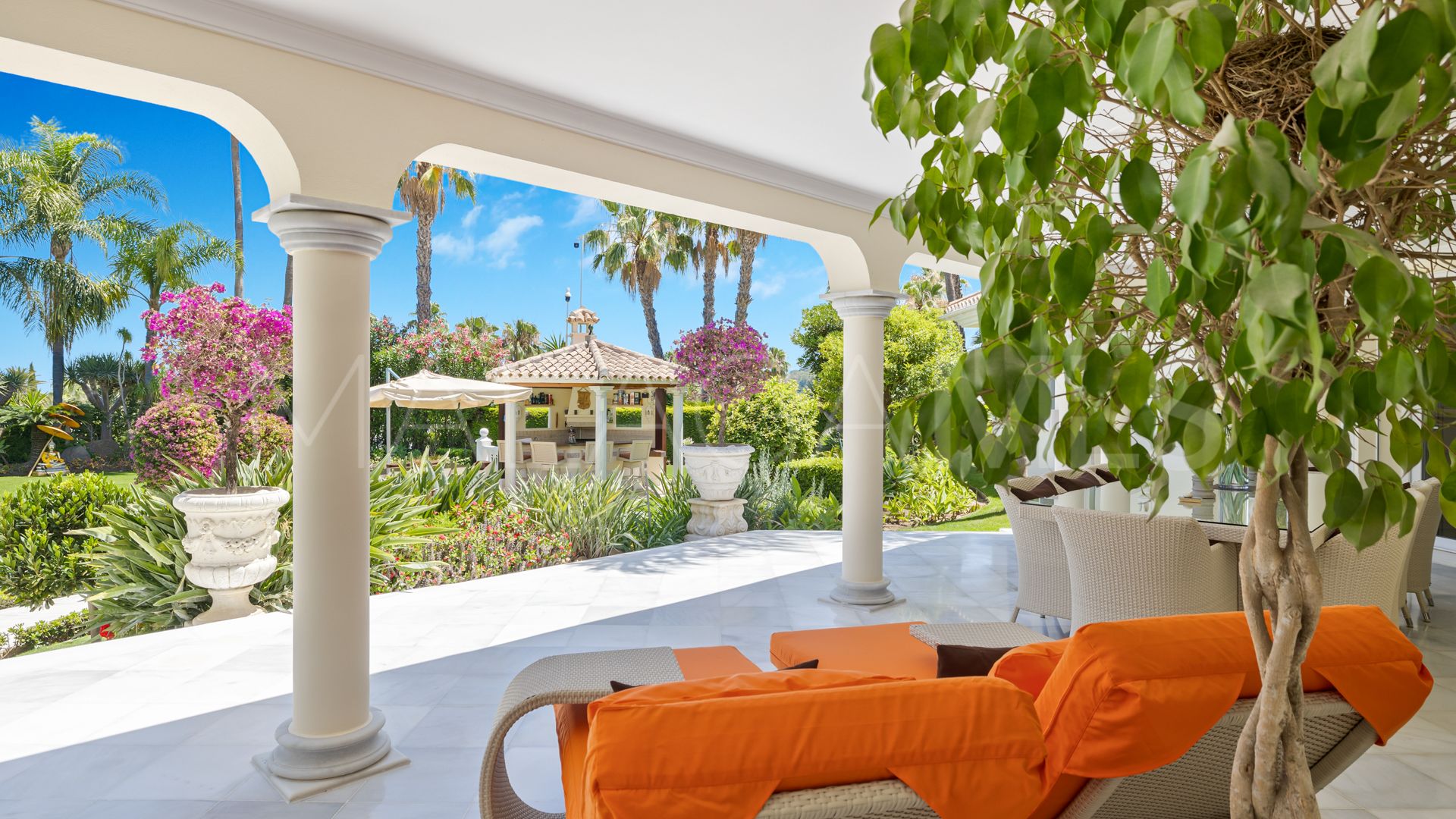 Villa for sale in Marbella - Puerto Banus