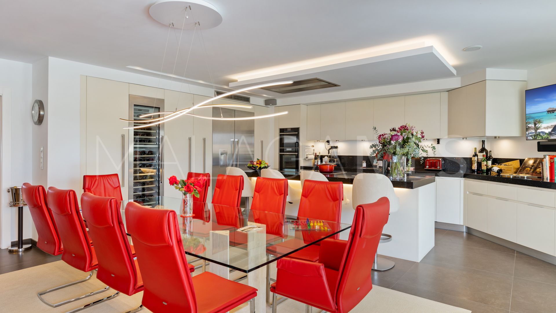 Villa for sale in Marbella - Puerto Banus