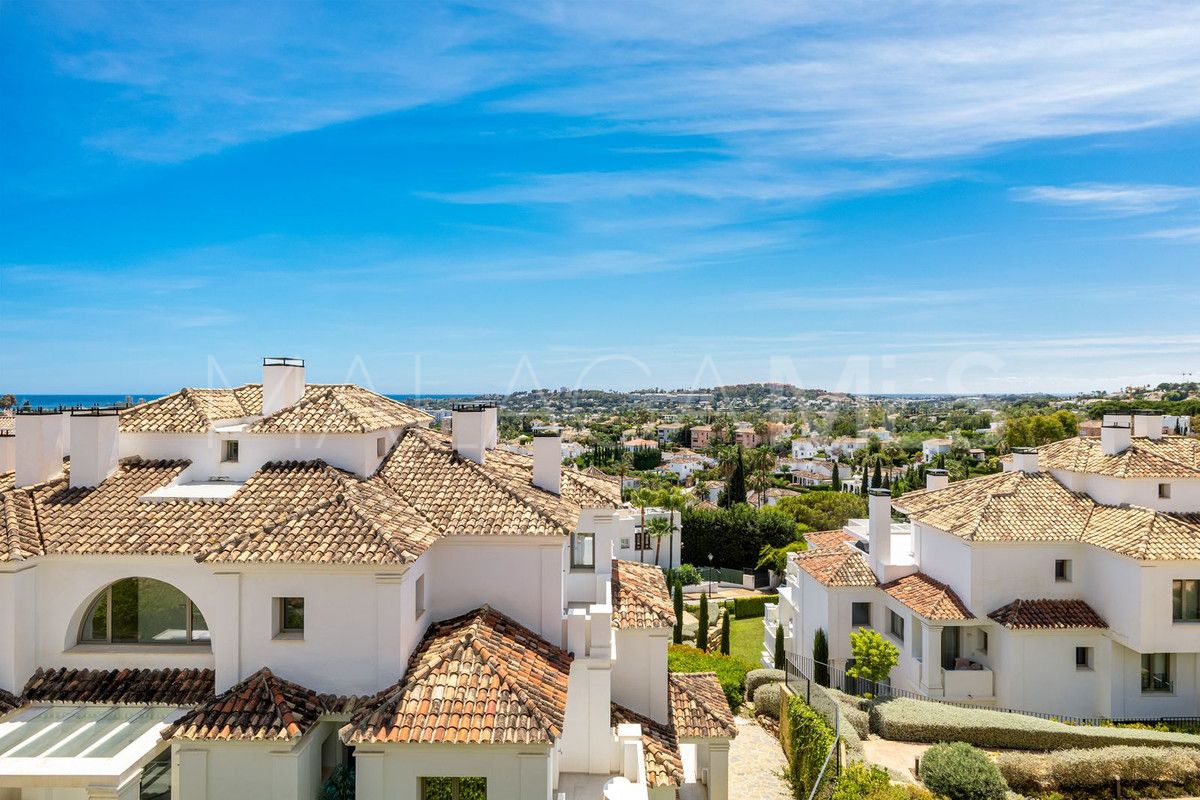 Lägenhet for sale in Nueva Andalucia