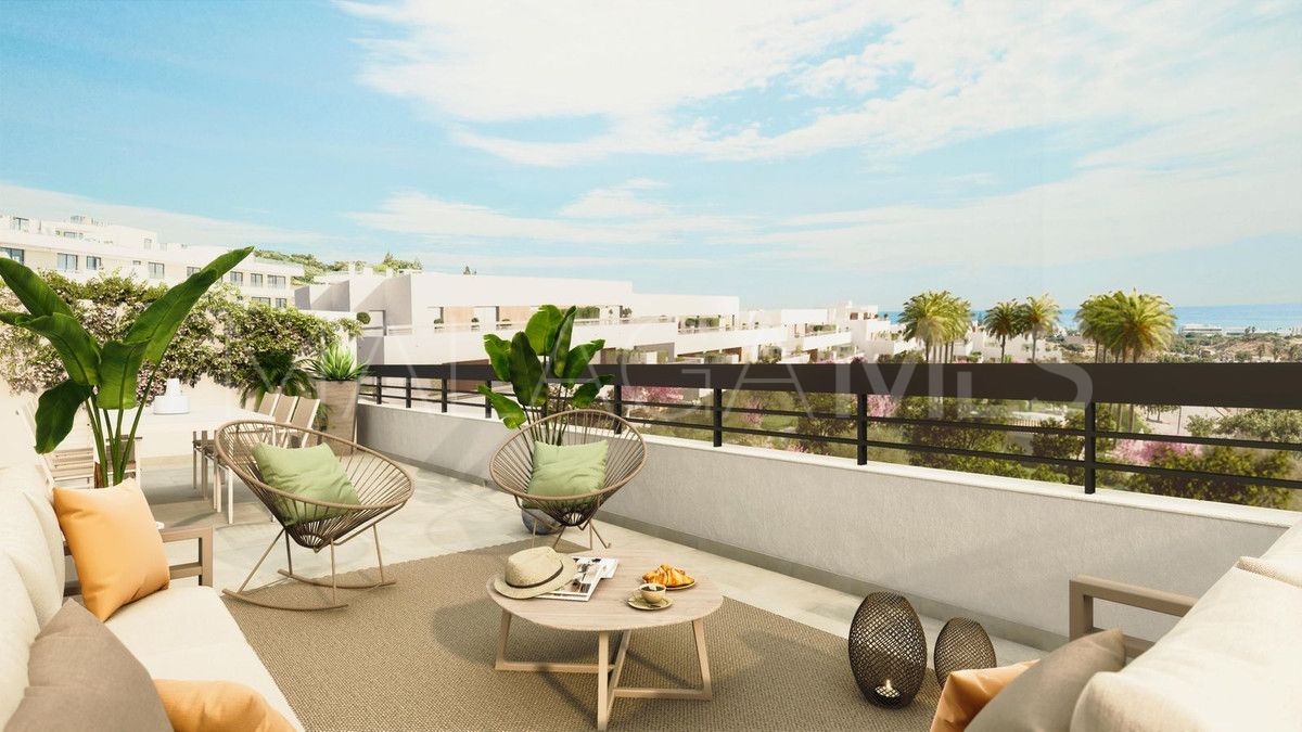 For sale ground floor apartment in Estepona