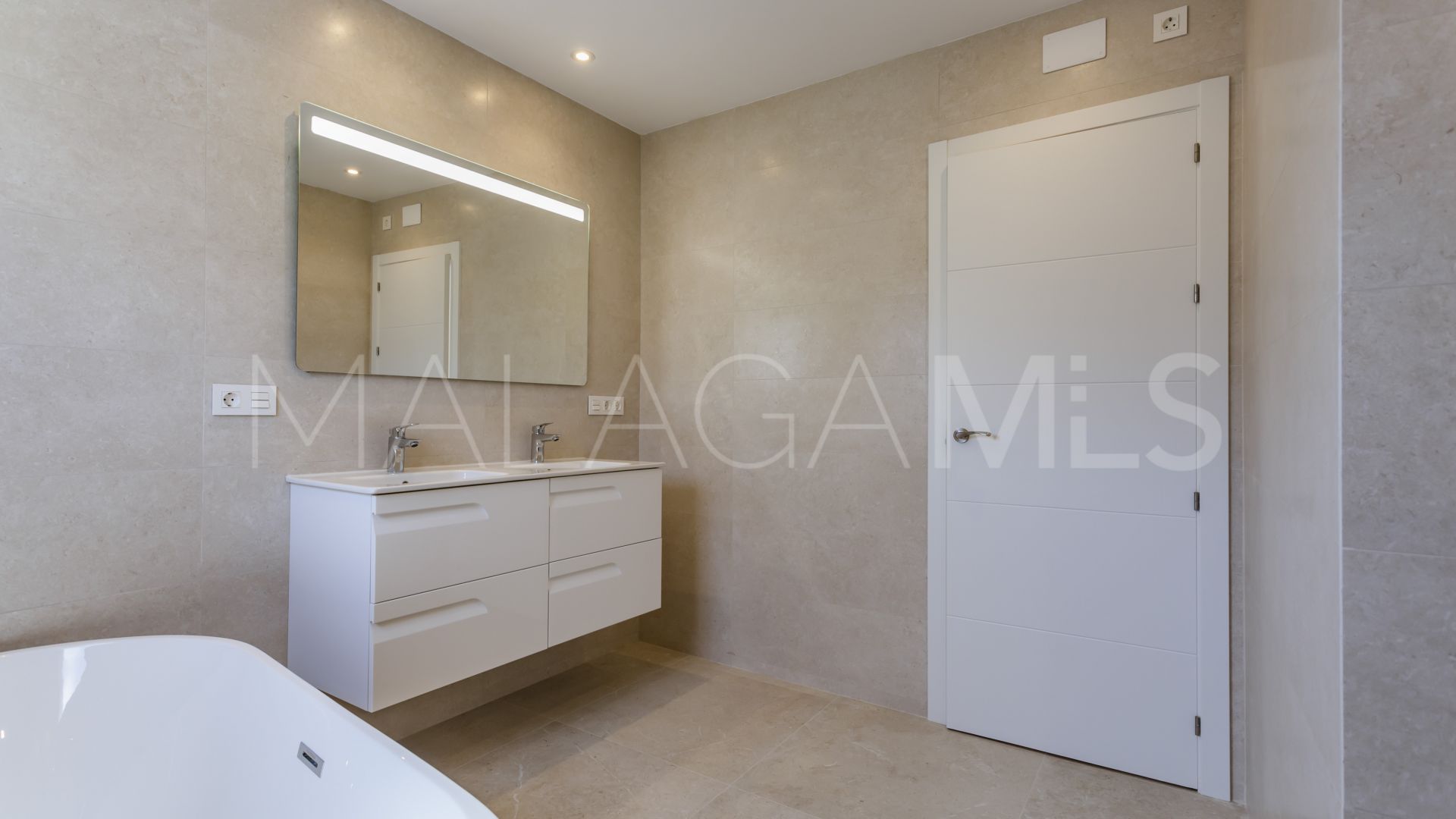Bungalow for sale in Cabopino
