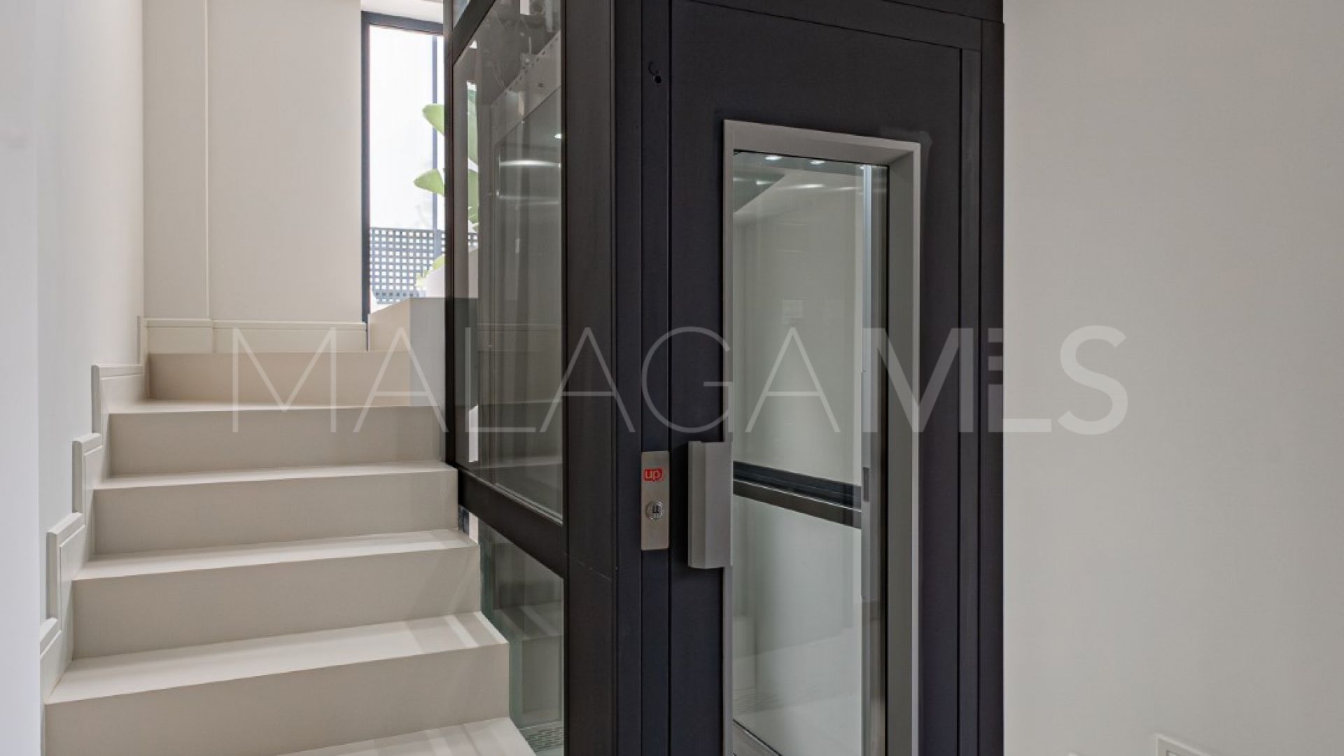 Villa for sale in Rio Verde Playa