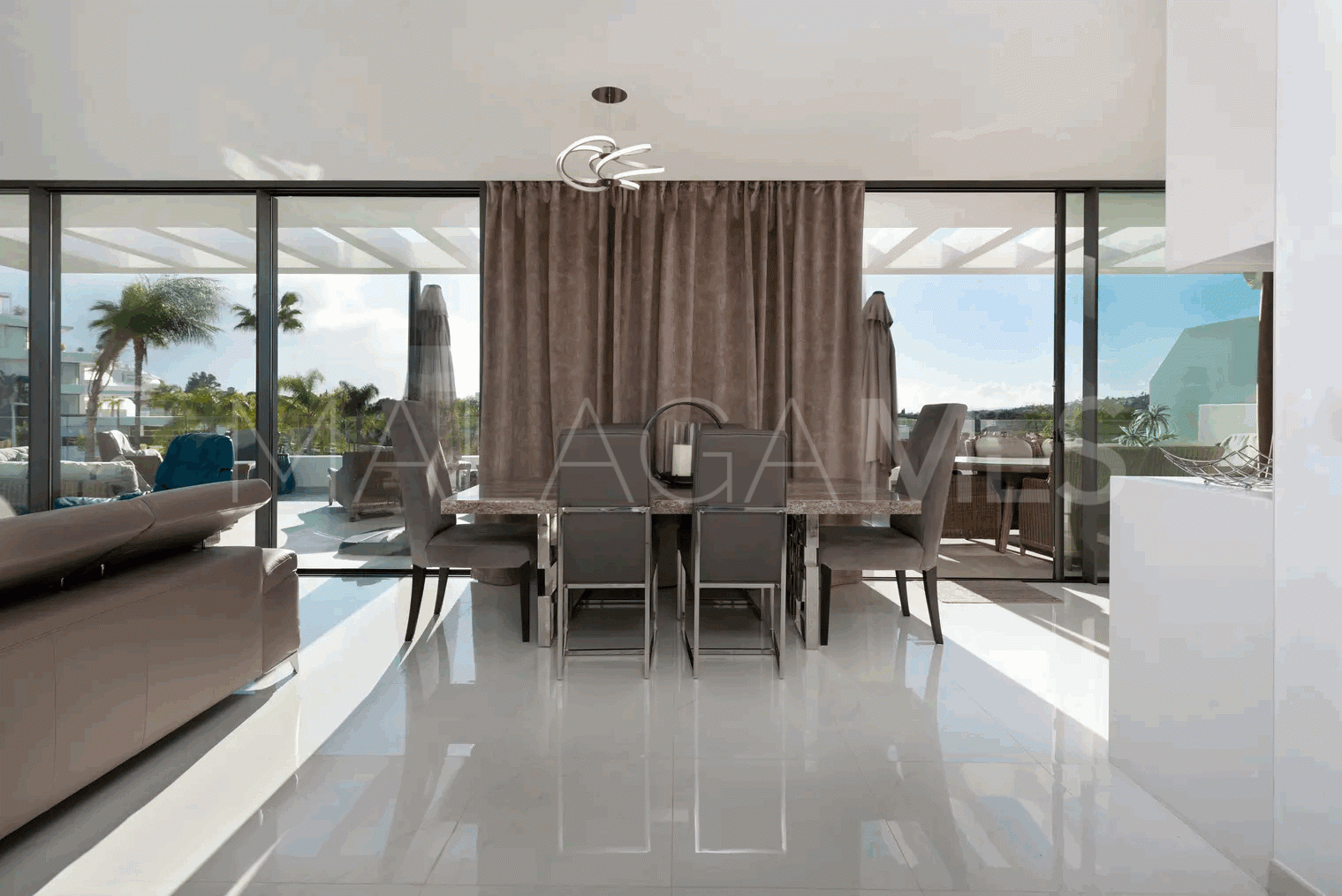 Appartement terrasse for sale in Estepona Est