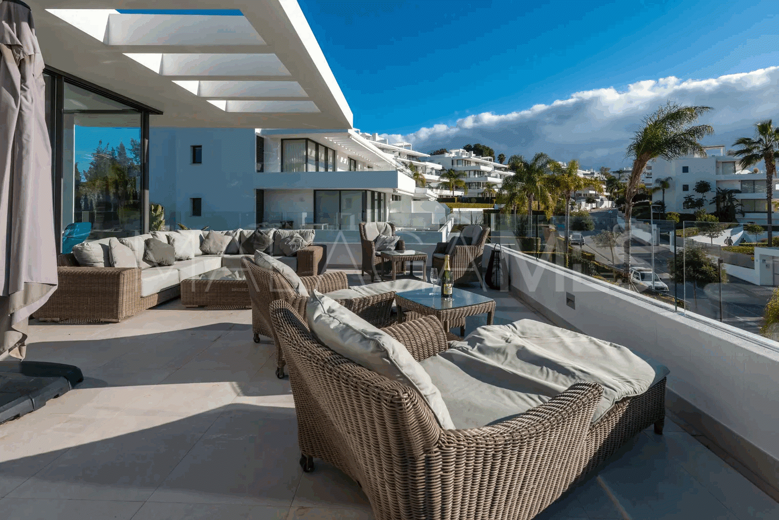Appartement terrasse for sale in Estepona Est