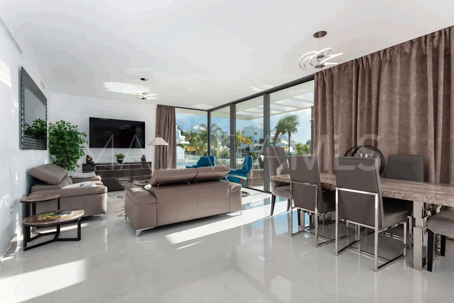 Appartement terrasse for sale in Estepona Est
