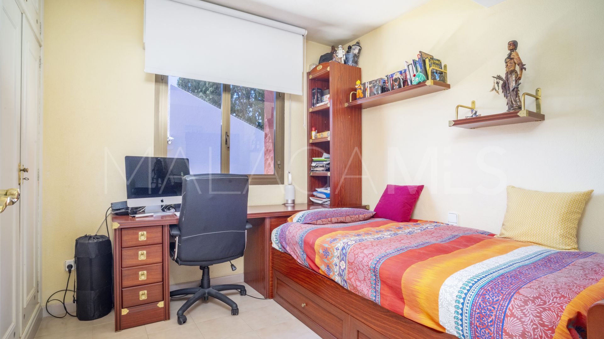 For sale villa in Nueva Andalucia