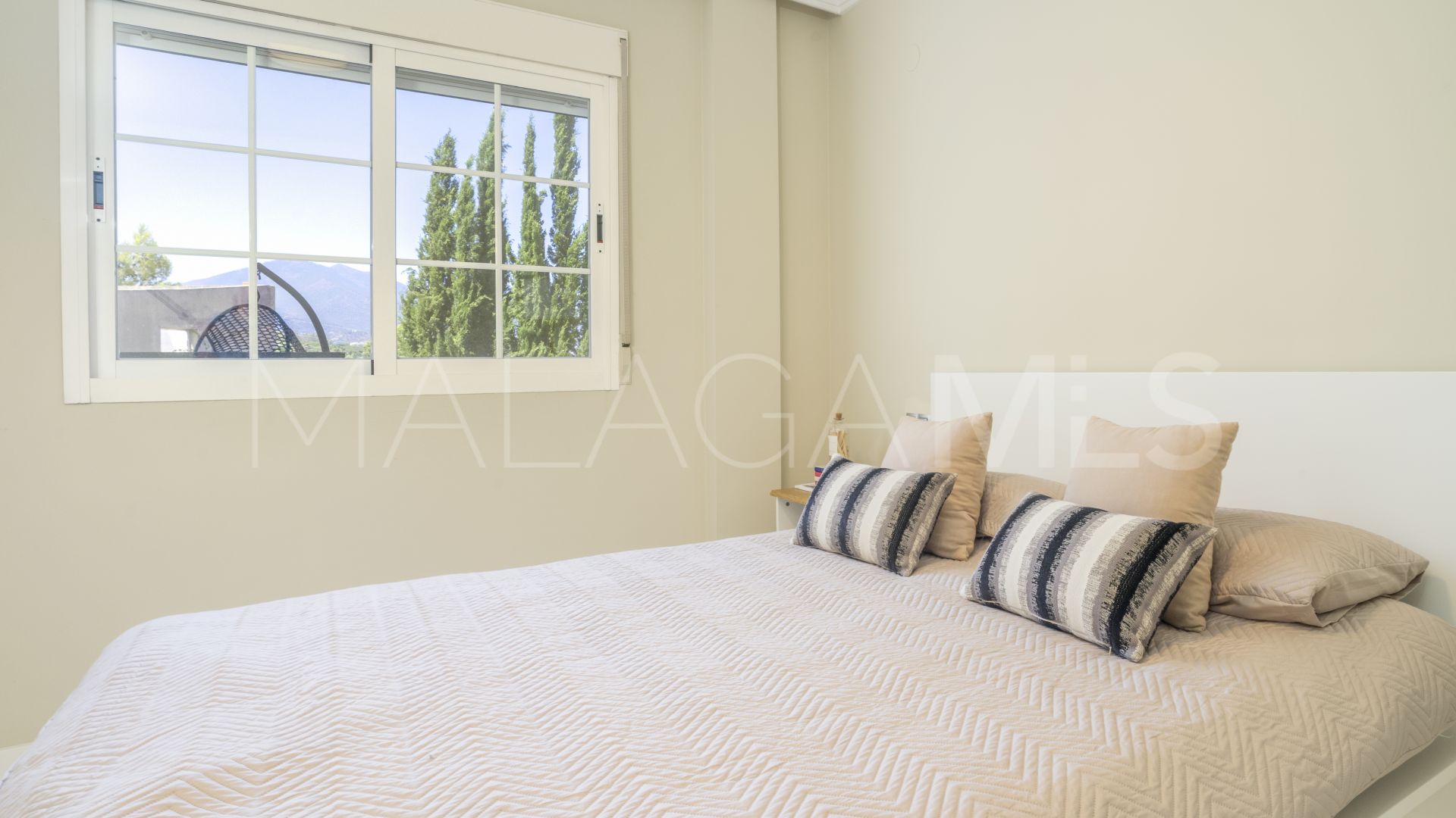 Apartamento planta baja de 2 bedrooms a la venta in Nueva Andalucia